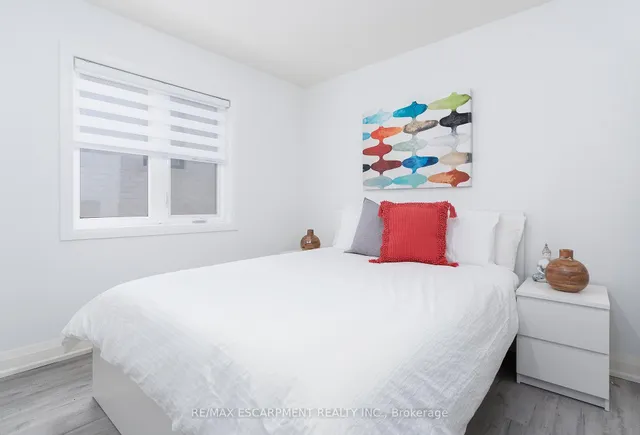Additional property image - 388 Klein Circ