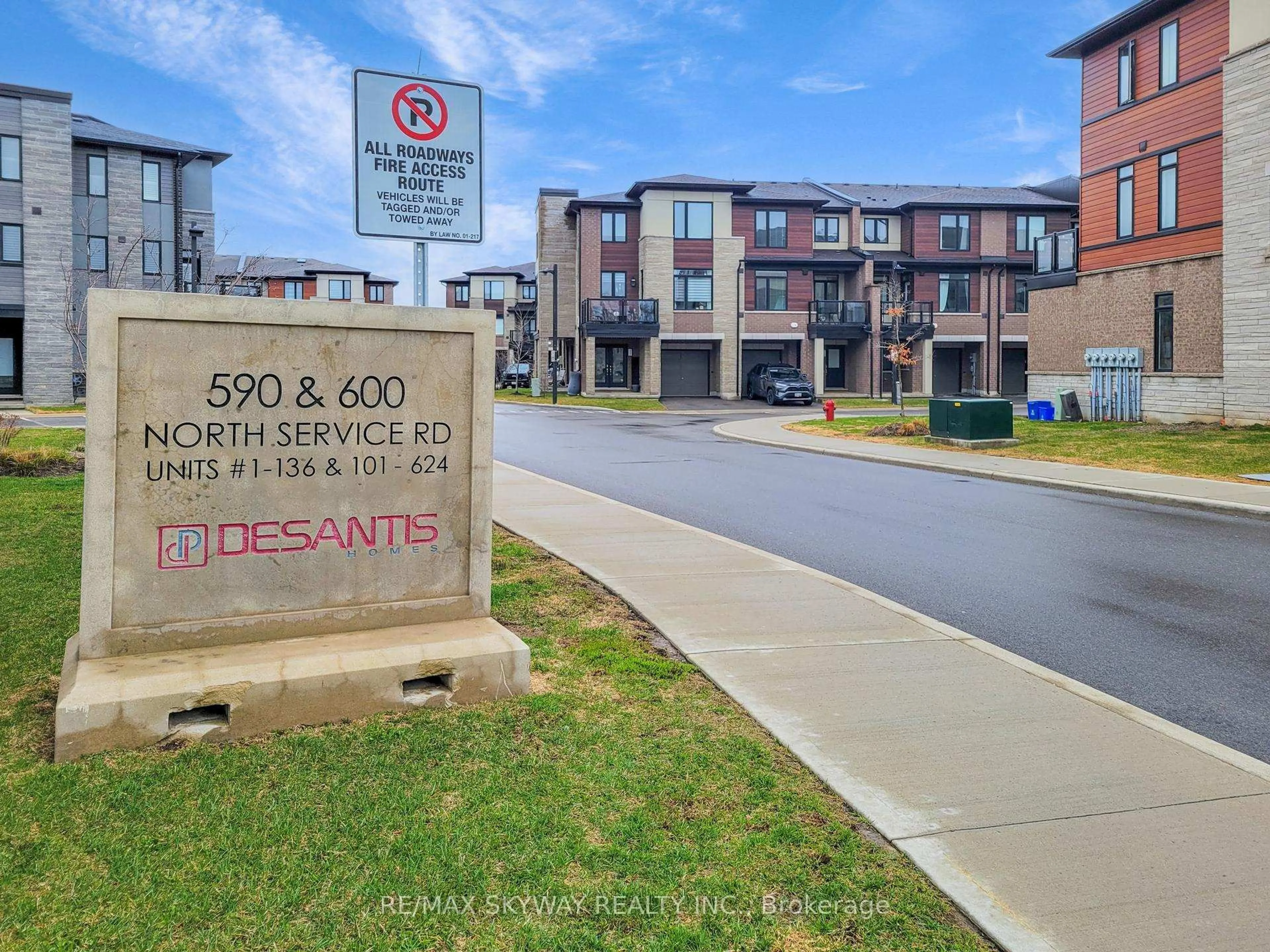 Unknown for 590 North Service Rd #80, Hamilton Ontario L8E 0K5