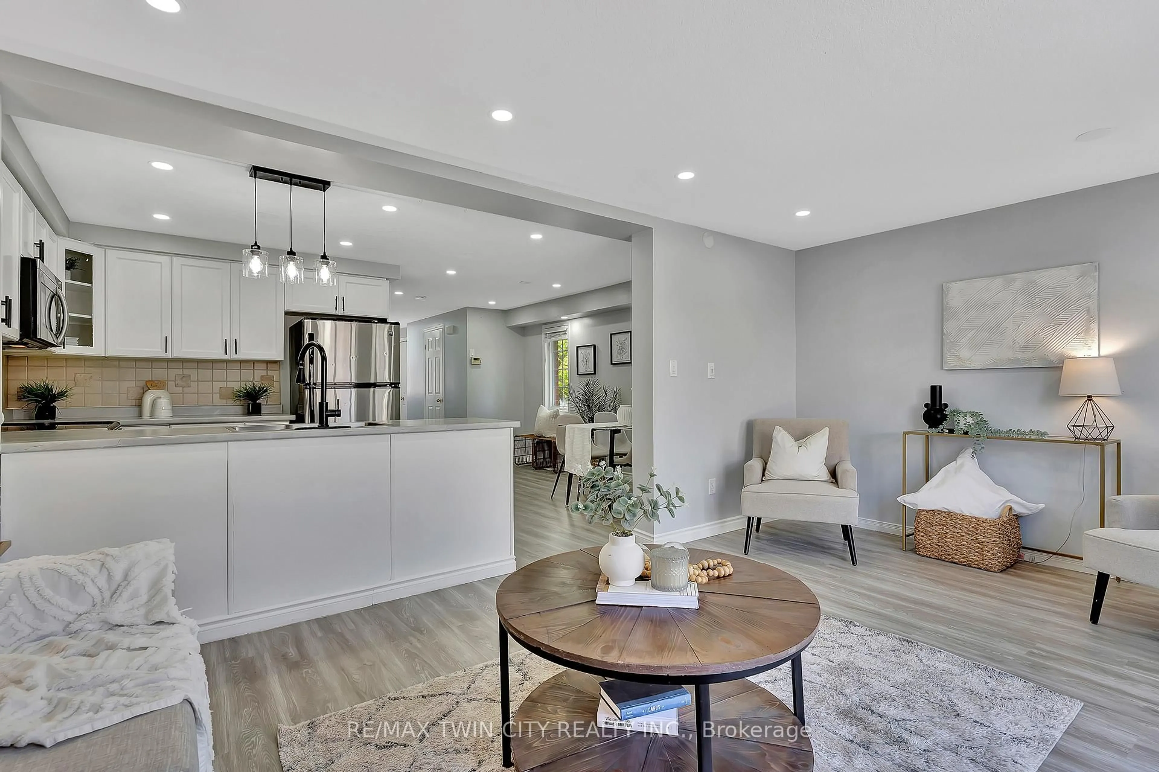 Open concept kitchen, ceramic/tile floor for 51 Madeleine St, Kitchener Ontario N2R 1V4