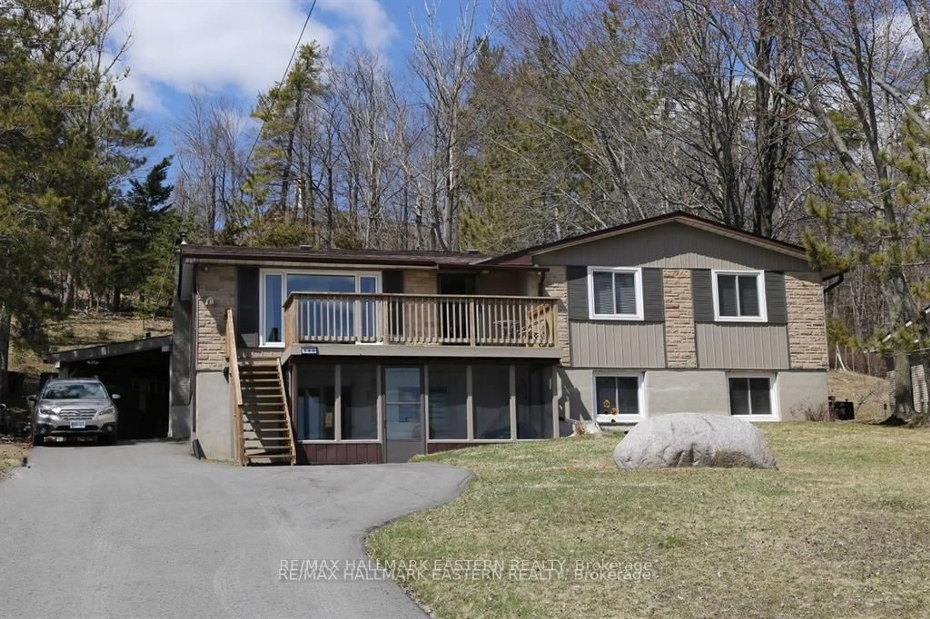 Home with vinyl exterior material, unknown for 145 Park Lane, Asphodel-Norwood Ontario K0L 1Y0