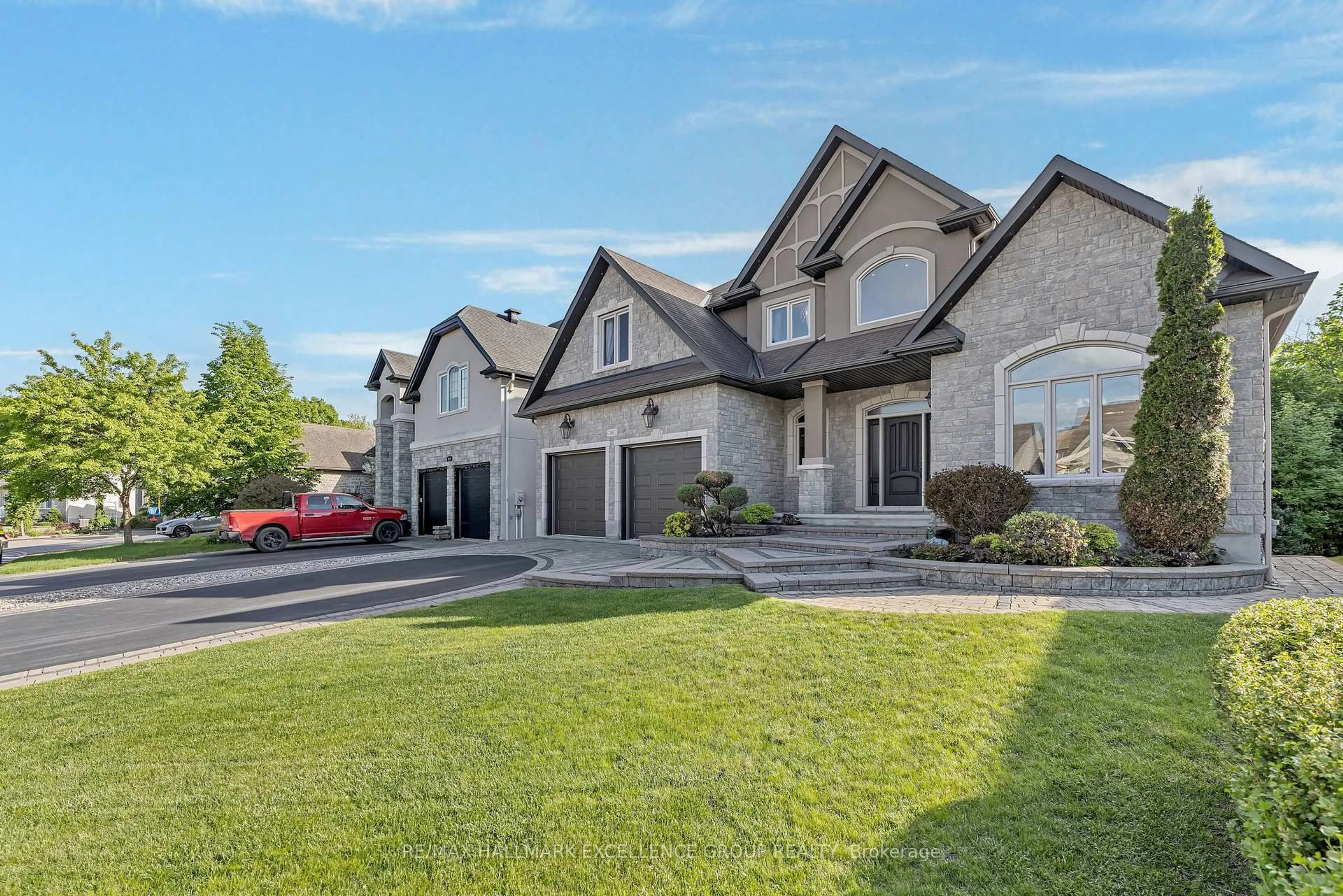 Home with brick exterior material, street for 519 Emerald St, Clarence-Rockland Ontario K4K 0C1
