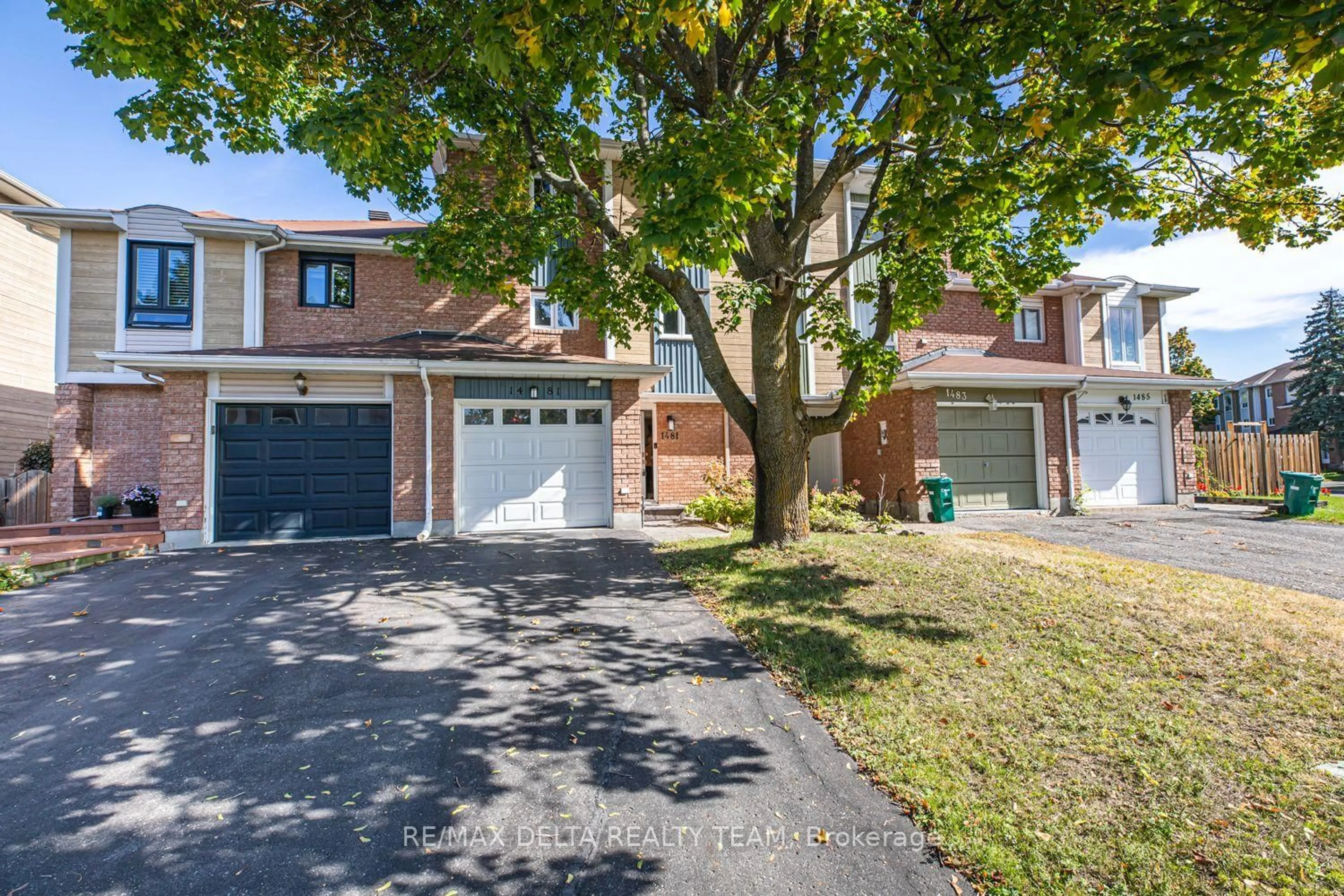 Home with brick exterior material, street for 1481 Thurlow St, Orleans Ontario K4A 1X6