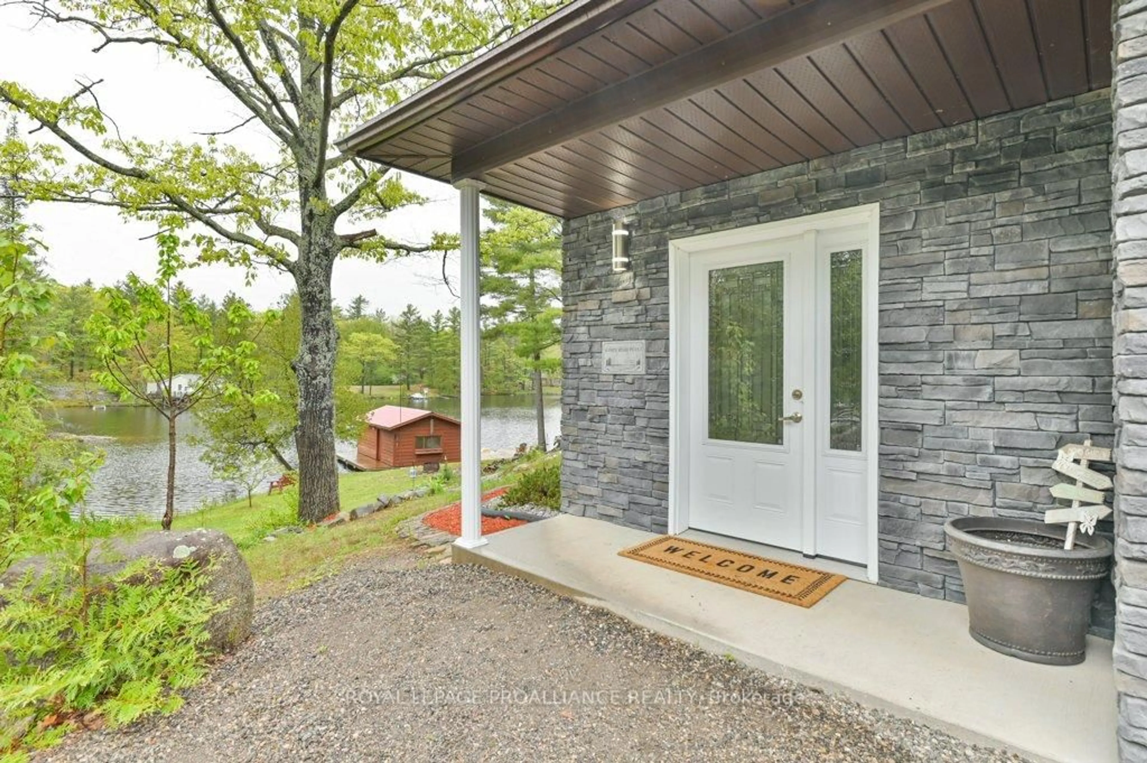 Unknown for 1071 Pine Path Lane, Clarendon Station Ontario K0H 1J0