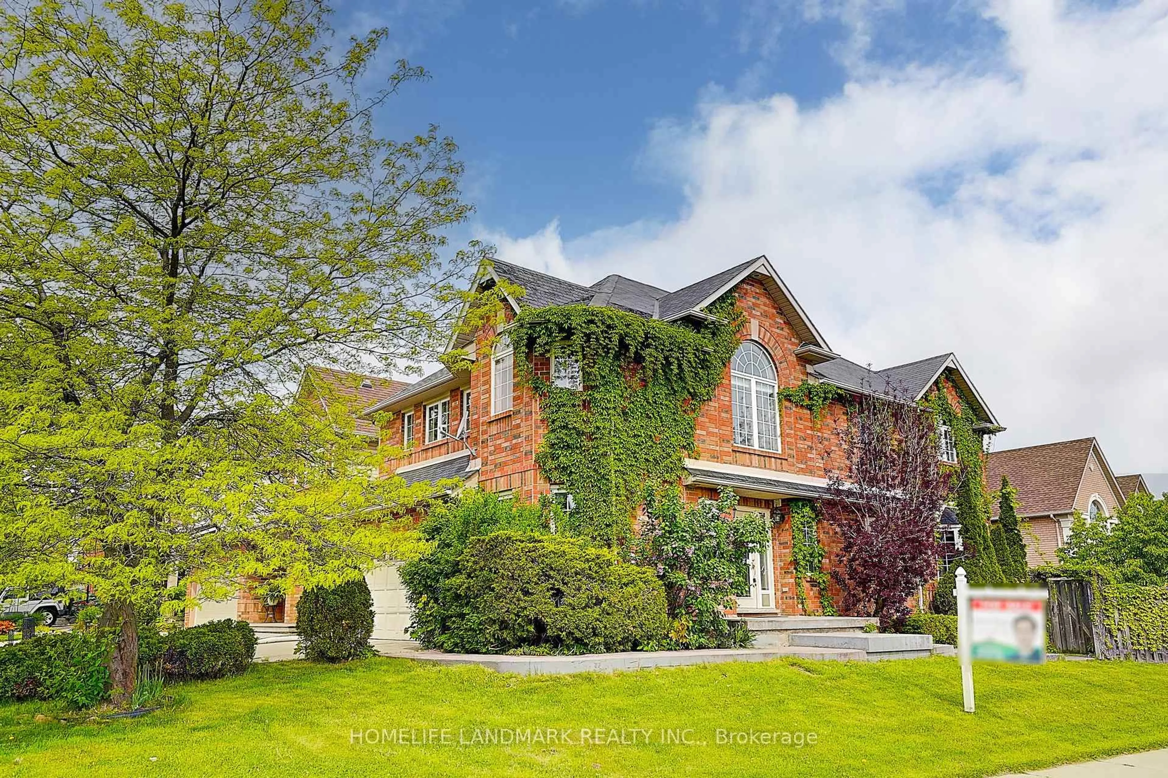 Home with brick exterior material, street for 93 Pelham Dr, Hamilton Ontario L9K 1L4