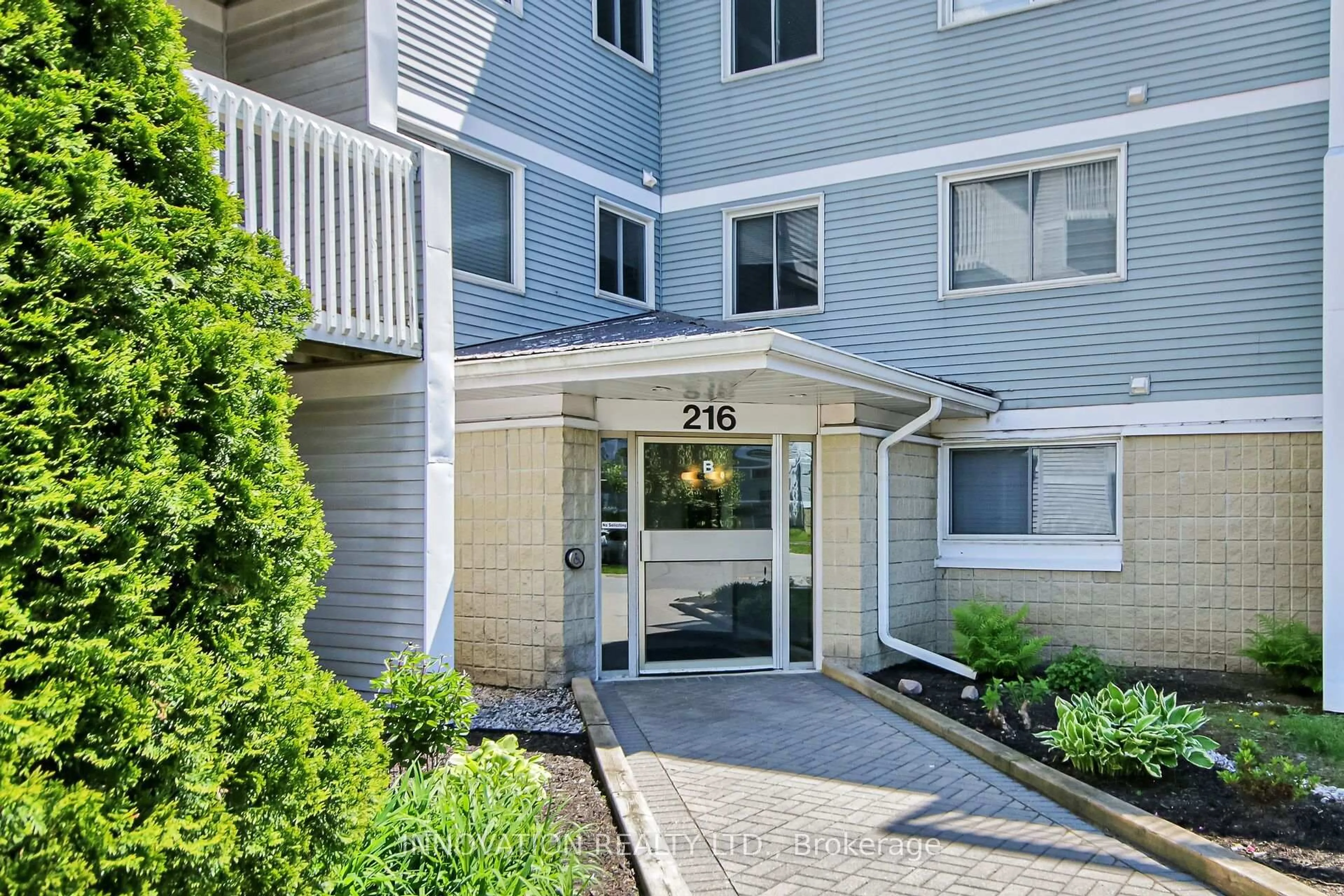 Unknown for 216 Viewmount Dr #302, Ottawa Ontario K2E 7X4