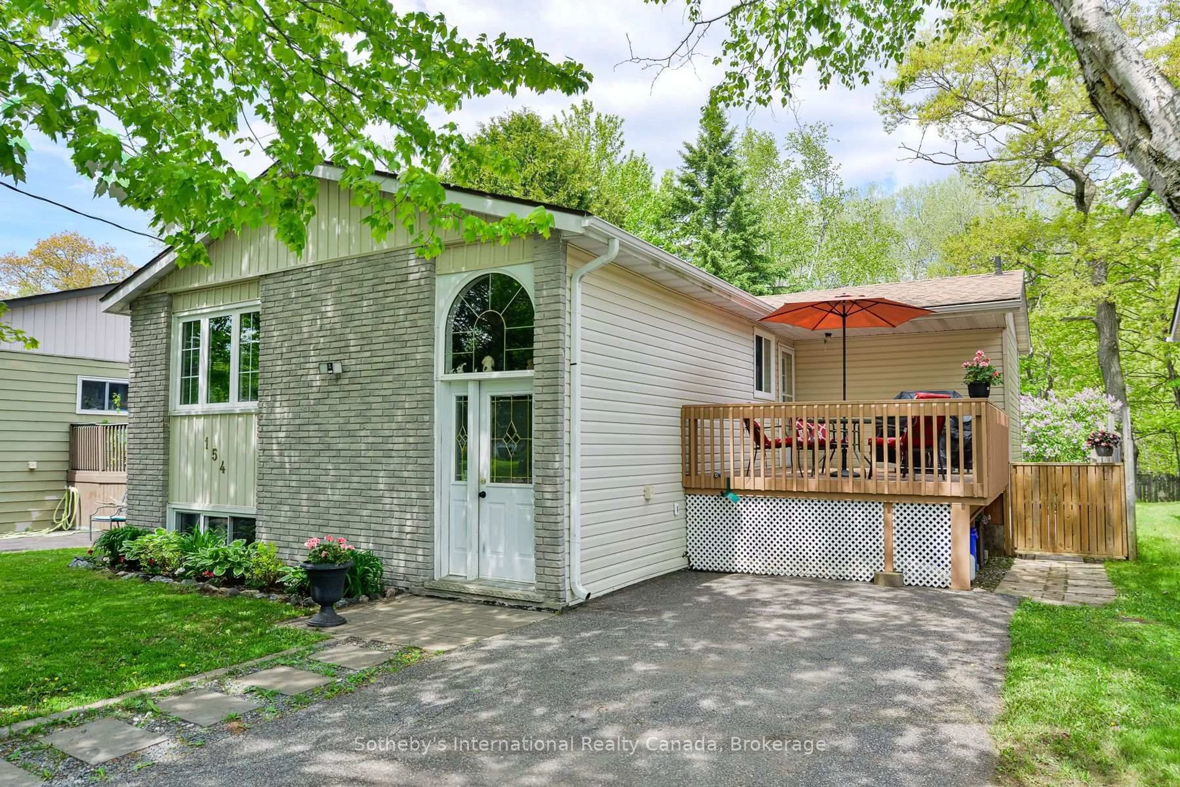 Unknown for 154 Pratt Crescent, Gravenhurst Ontario P1P 1P5