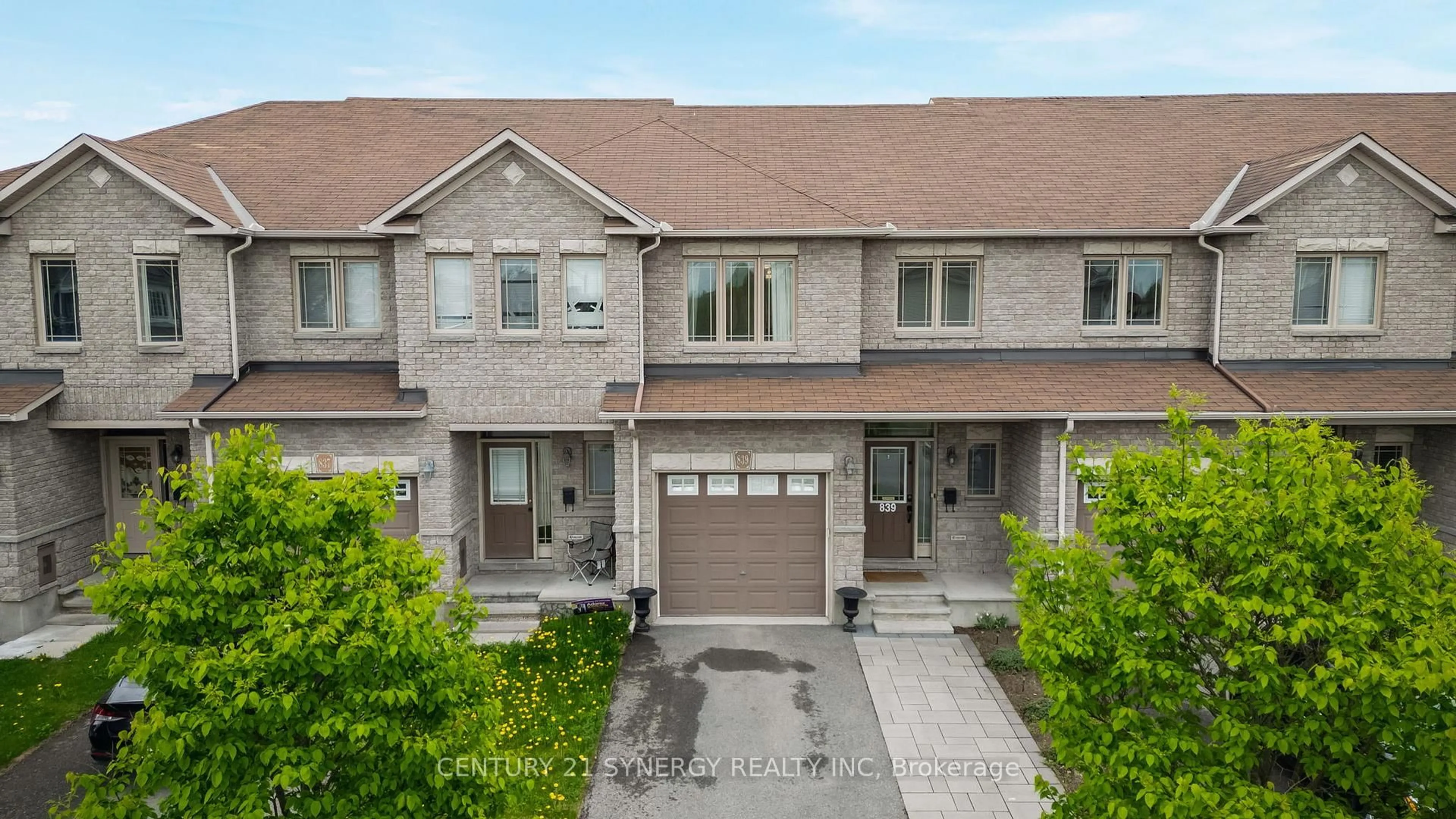 A pic from outside/outdoor area/front of a property/back of a property/a pic from drone, street for 839 PERCIFOR Way, Ottawa Ontario K1W 0C9