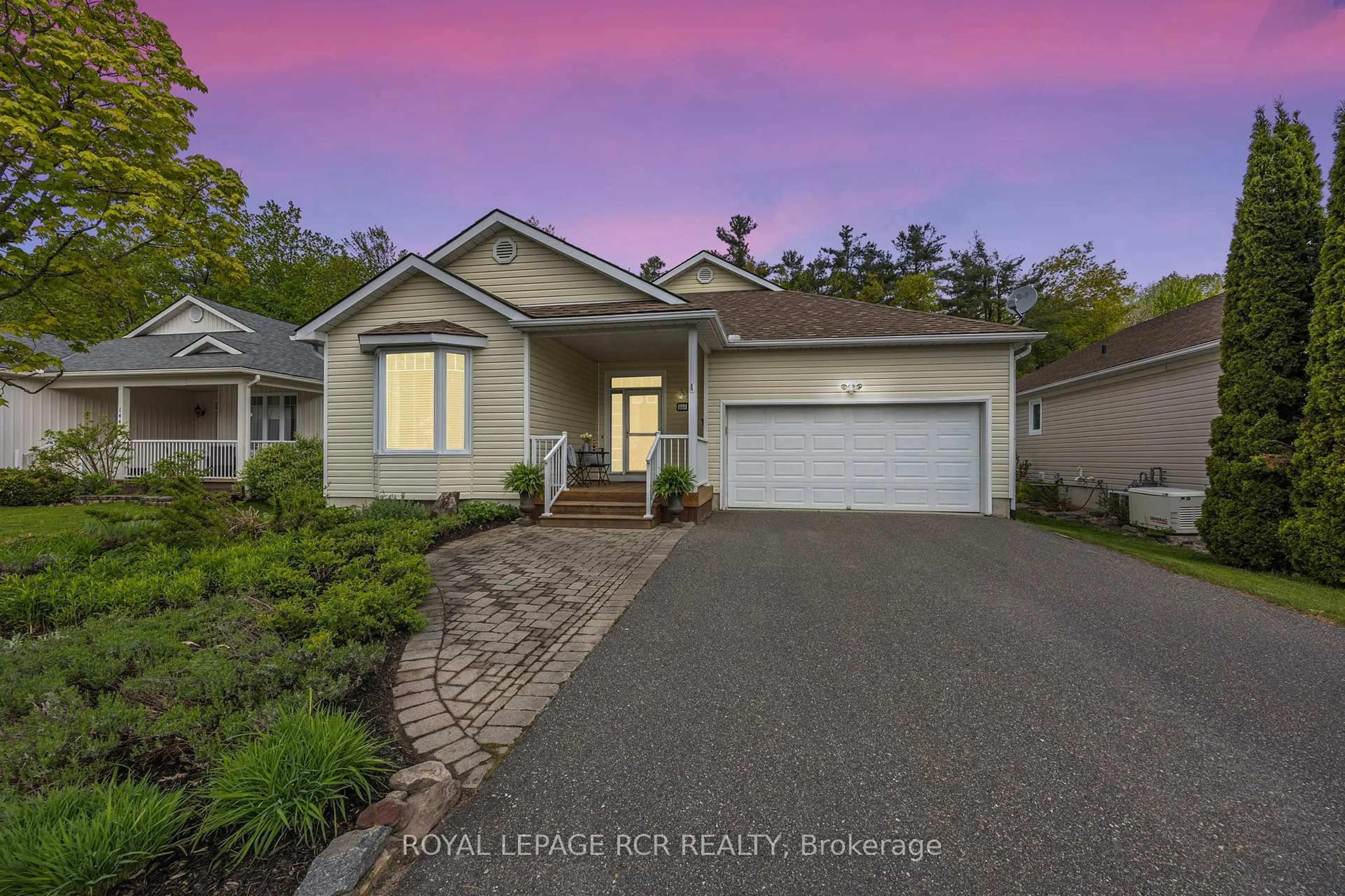 A pic from outside/outdoor area/front of a property/back of a property/a pic from drone, water/lake/river/ocean view for 150 Hedgewood Lane, Gravenhurst Ontario P1P 1Z4