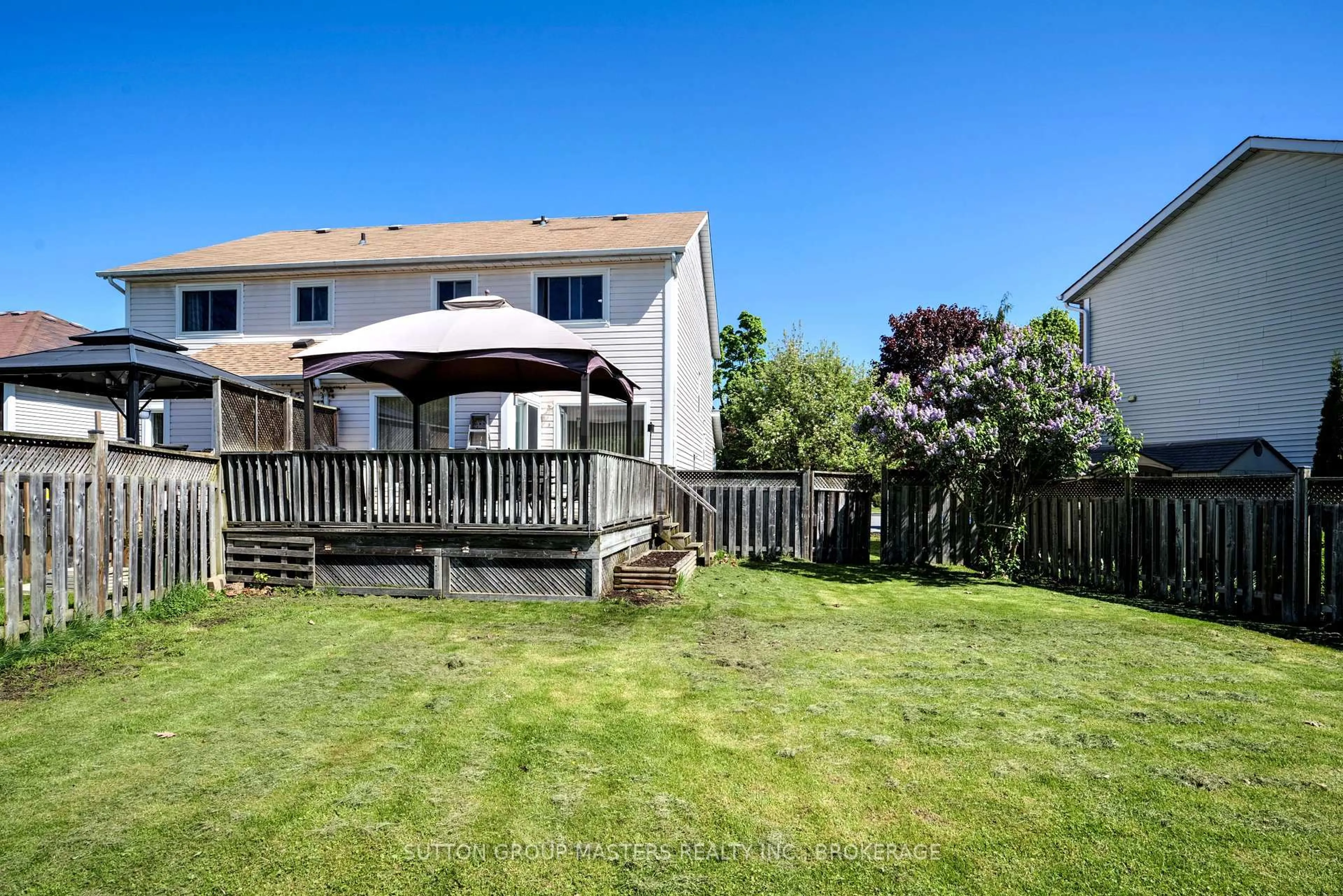 Patio, unknown for 570 Barnsley Cres, Kingston Ontario K7M 8X3