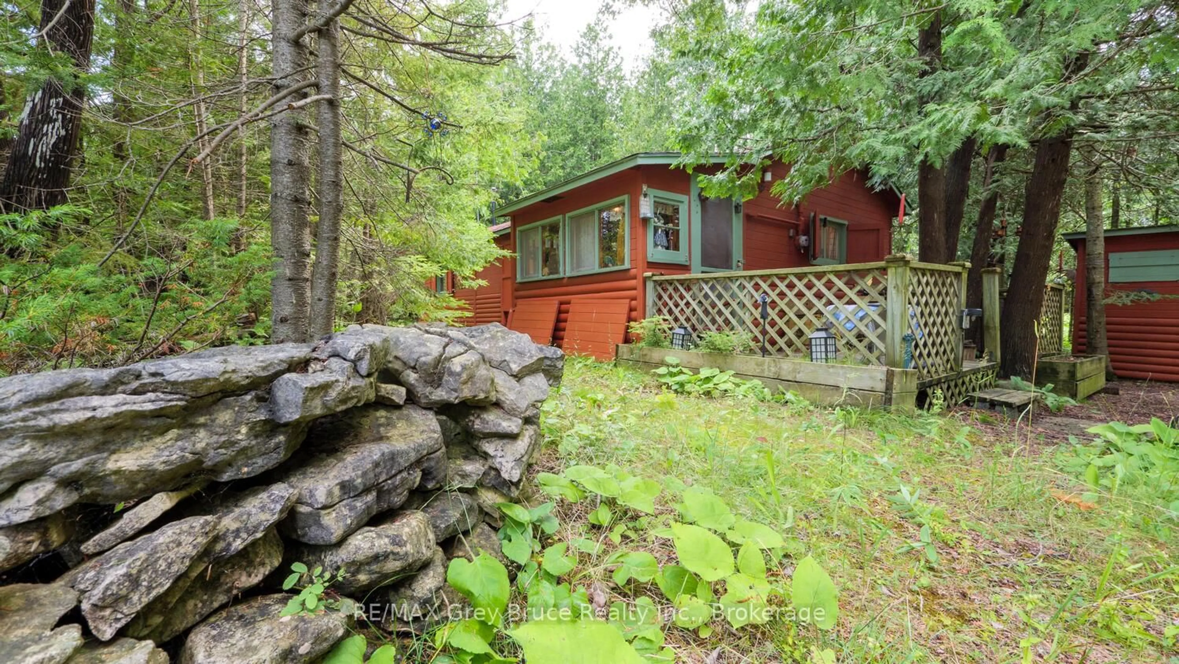 Shed for 25 Pine Tree Harbour Rd, Northern Bruce Peninsula Ontario N0H 1Z0