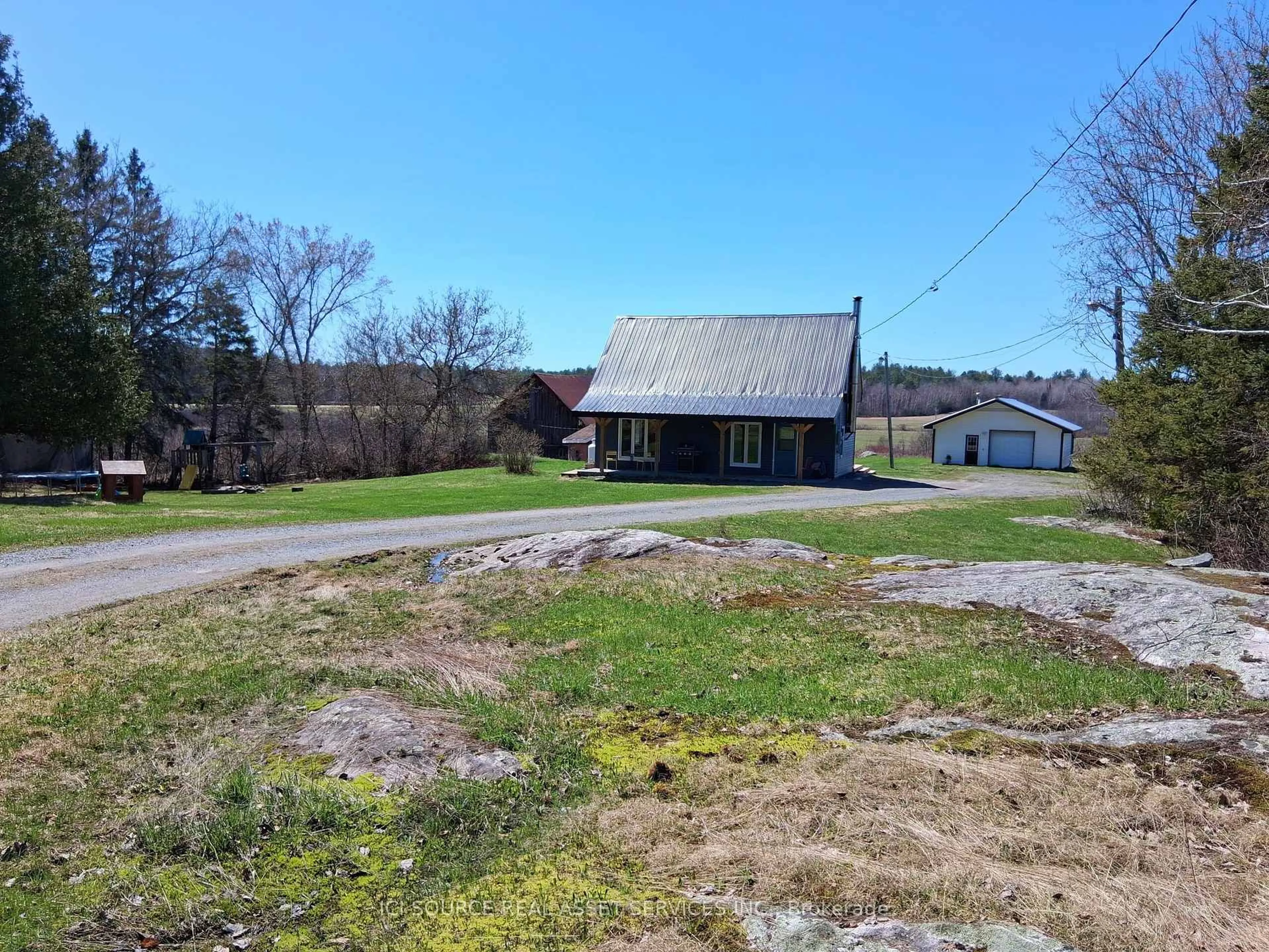 A pic from outside/outdoor area/front of a property/back of a property/a pic from drone, unknown for 493 Pine Poultry Rd, West Nipissing Ontario P0H 2N0
