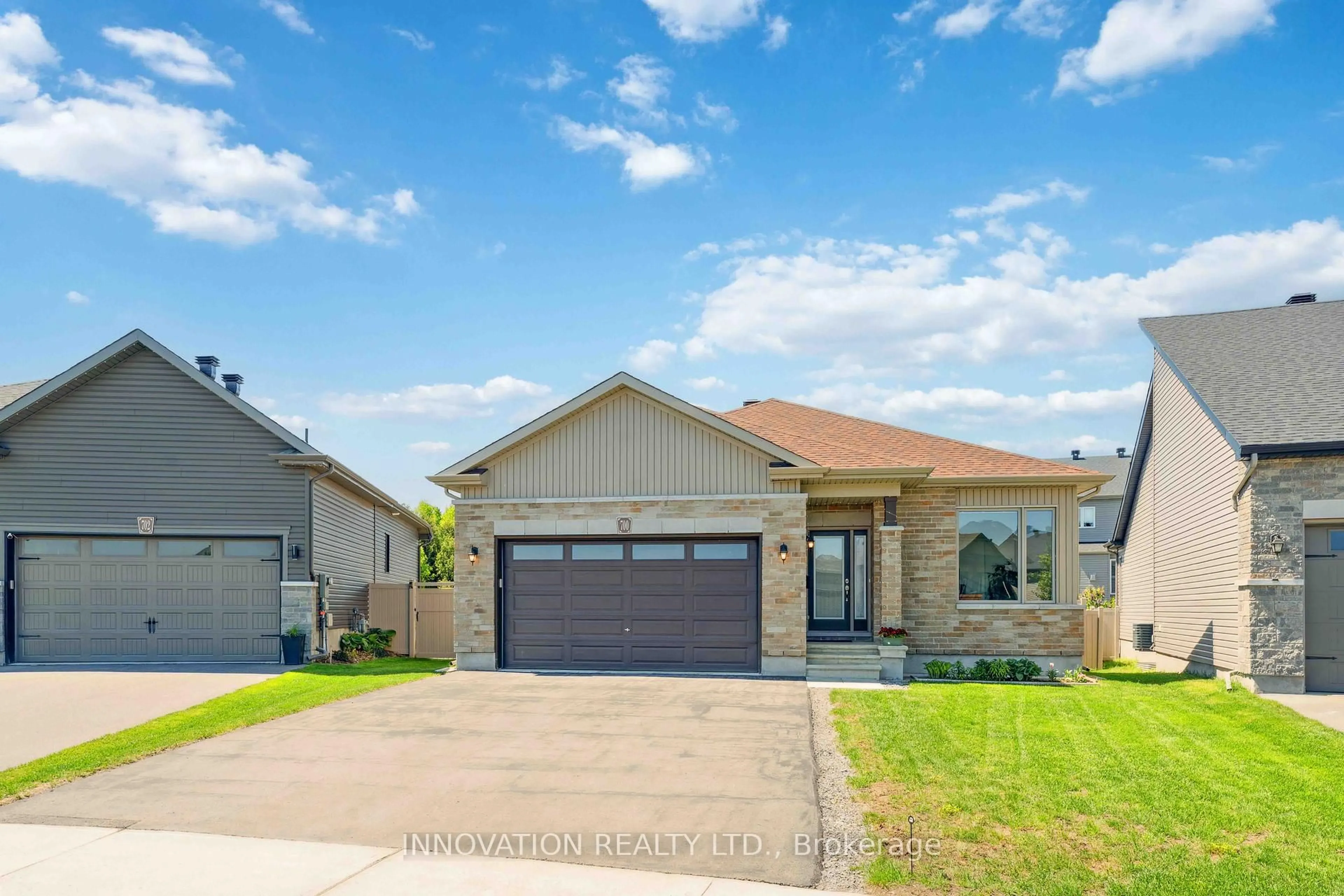 Home with brick exterior material, street for 700 Parade Dr, Ottawa Ontario K2S 0Z3