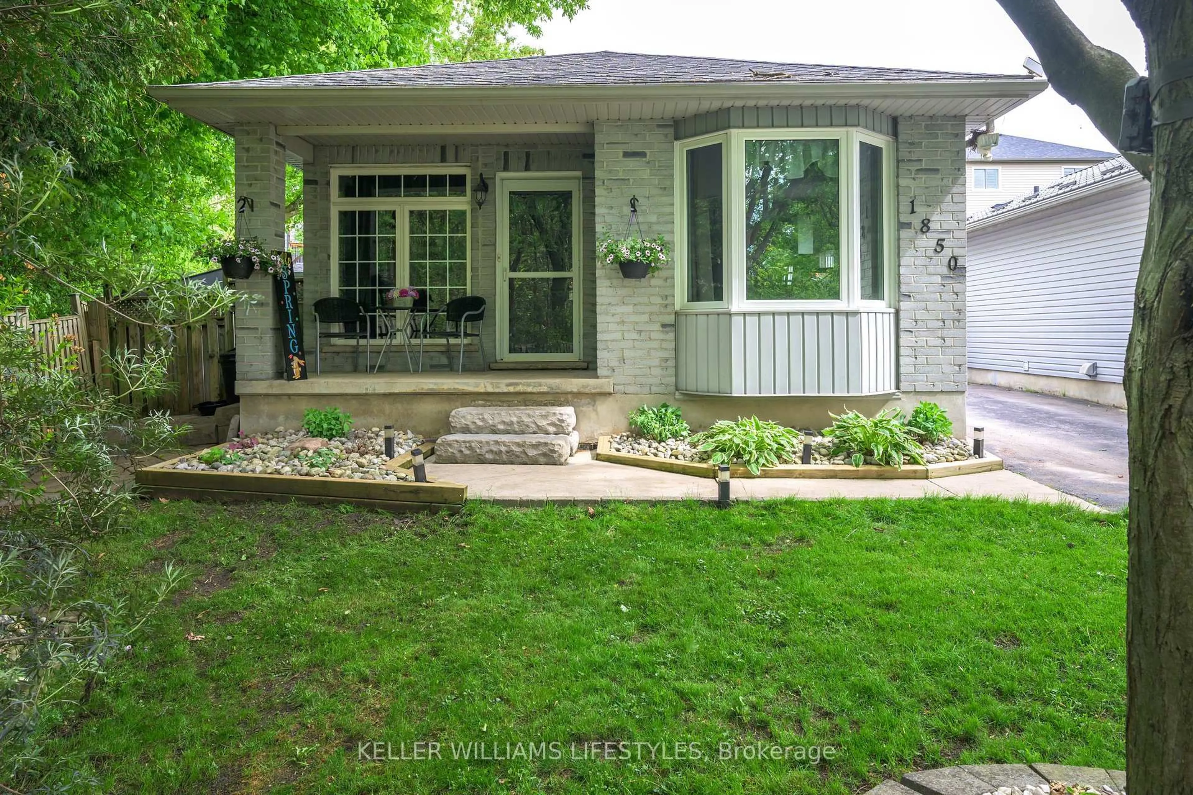 Unknown for 1850 Purcell Dr, London East Ontario N5W 6E3