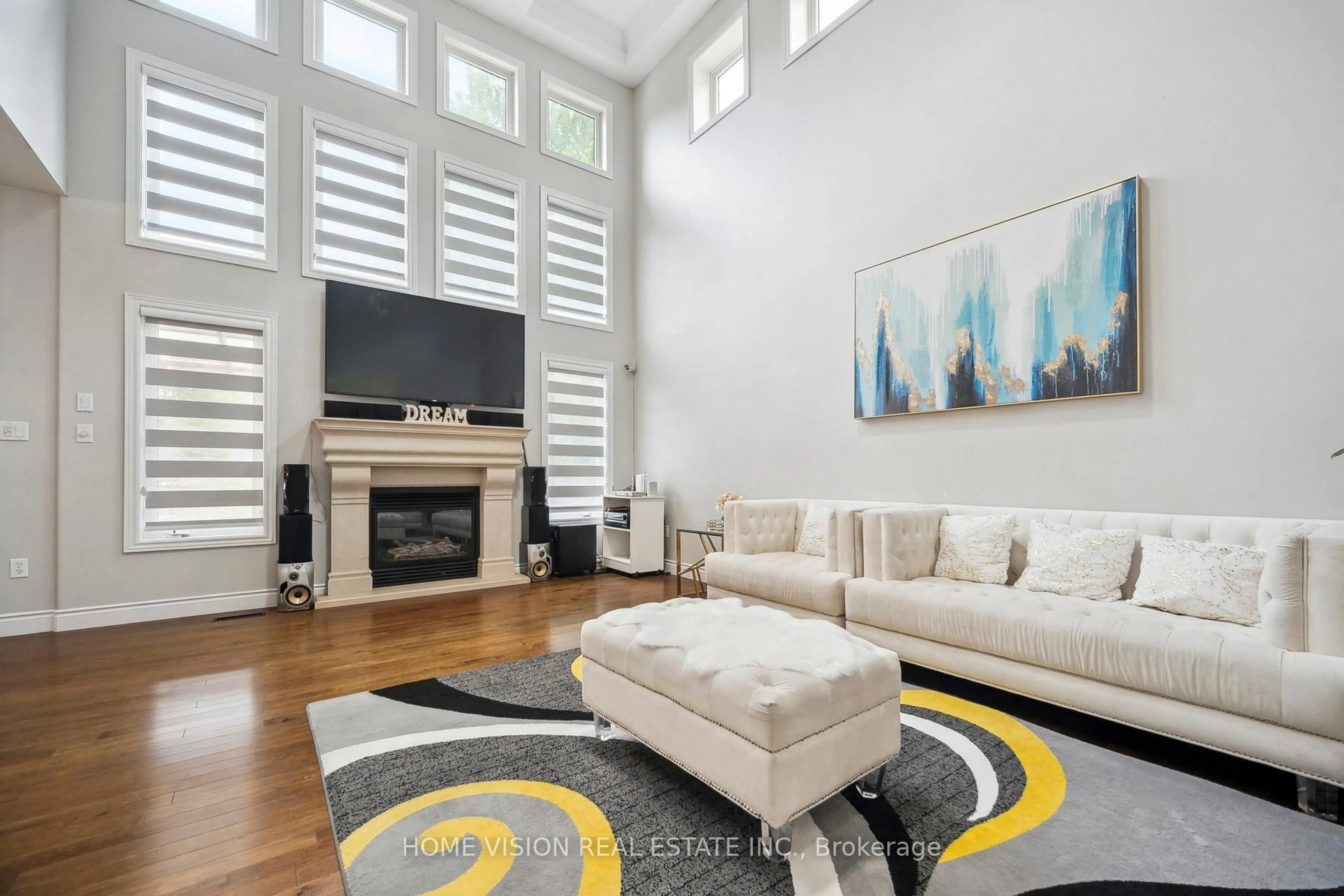 Living room with furniture, unknown for 595 Firefly Dr, London North Ontario N5X 0E2