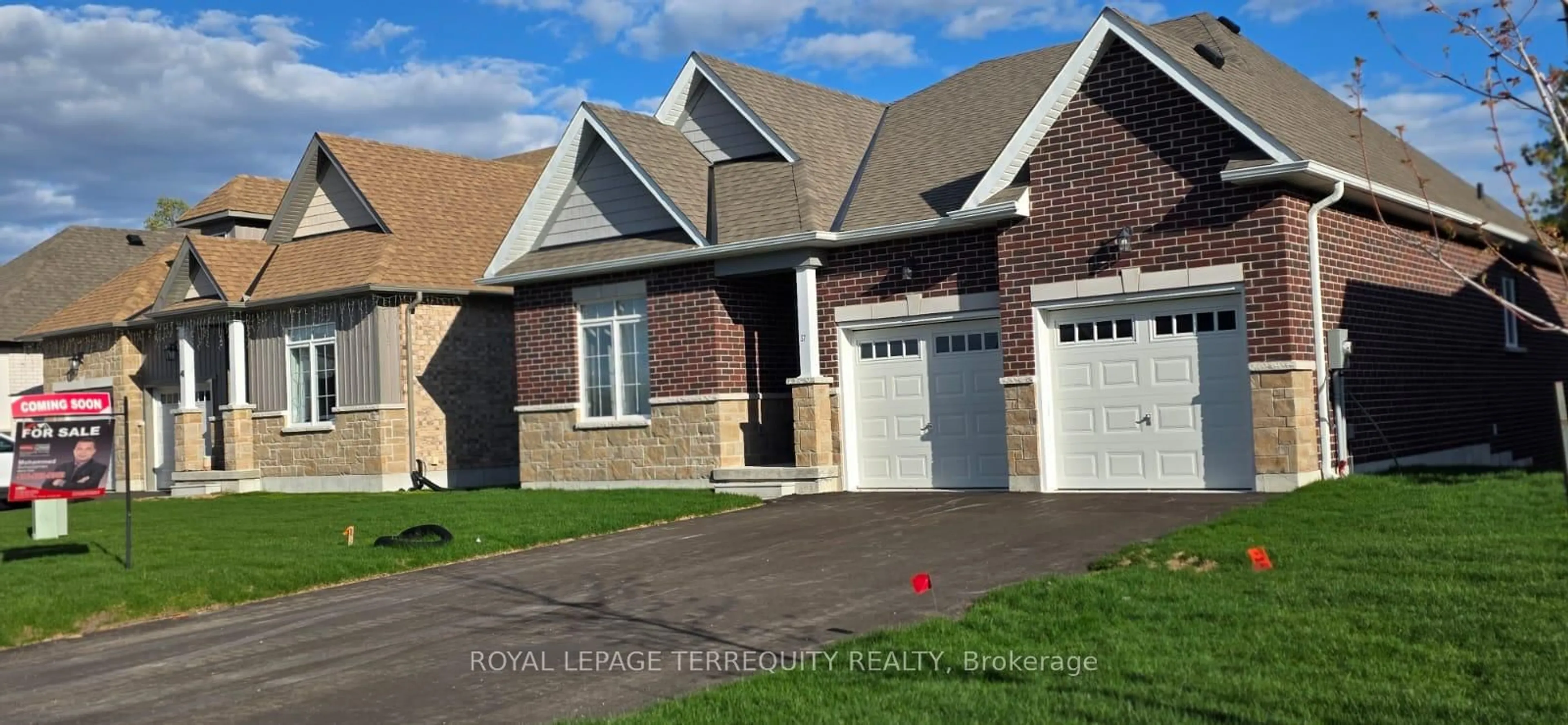 Home with brick exterior material, street for 37 Hillcroft Way, Kawartha Lakes Ontario K0M 1A0