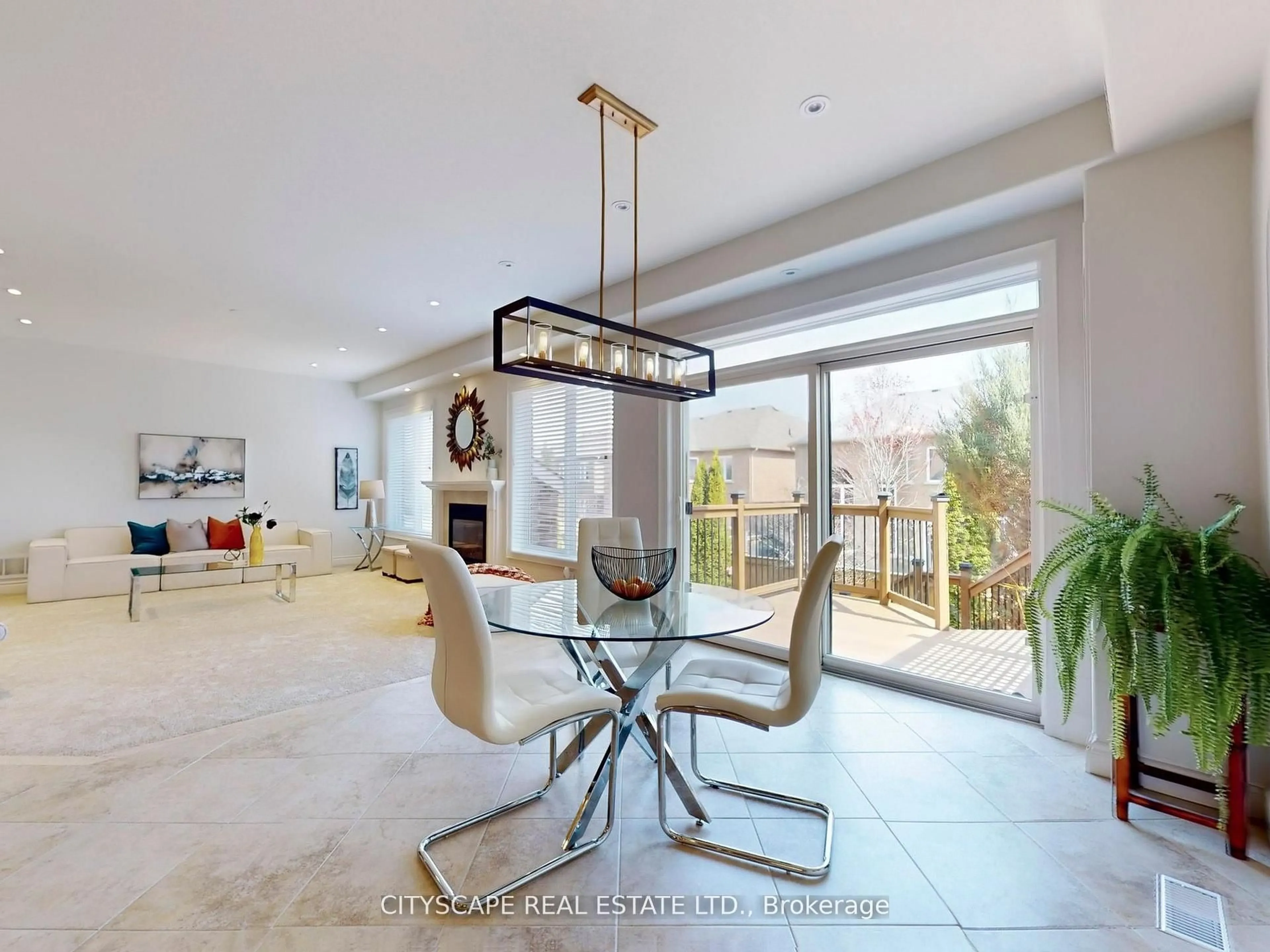 Dining room, ceramic/tile floor for 93 Tremaine Dr, Kitchener Ontario N2A 4M3