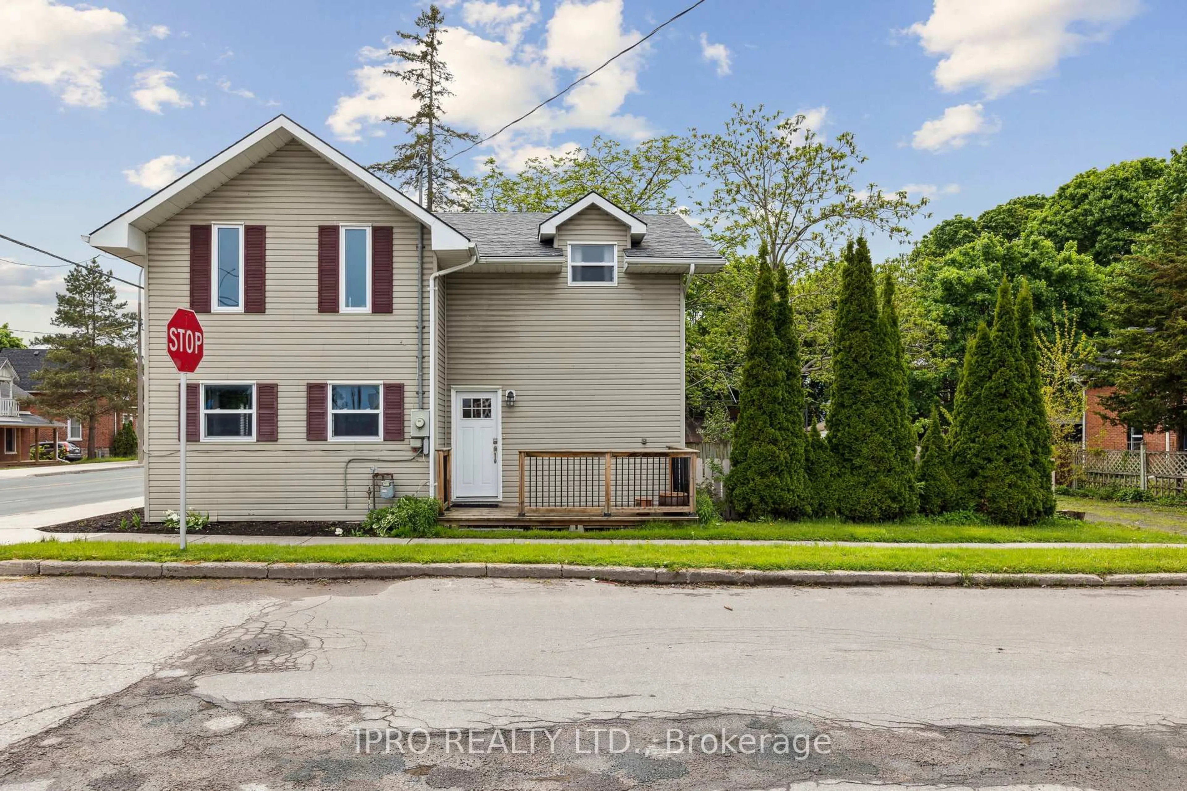 Unknown for 186 Dundas St, Quinte West Ontario K8V 3R2