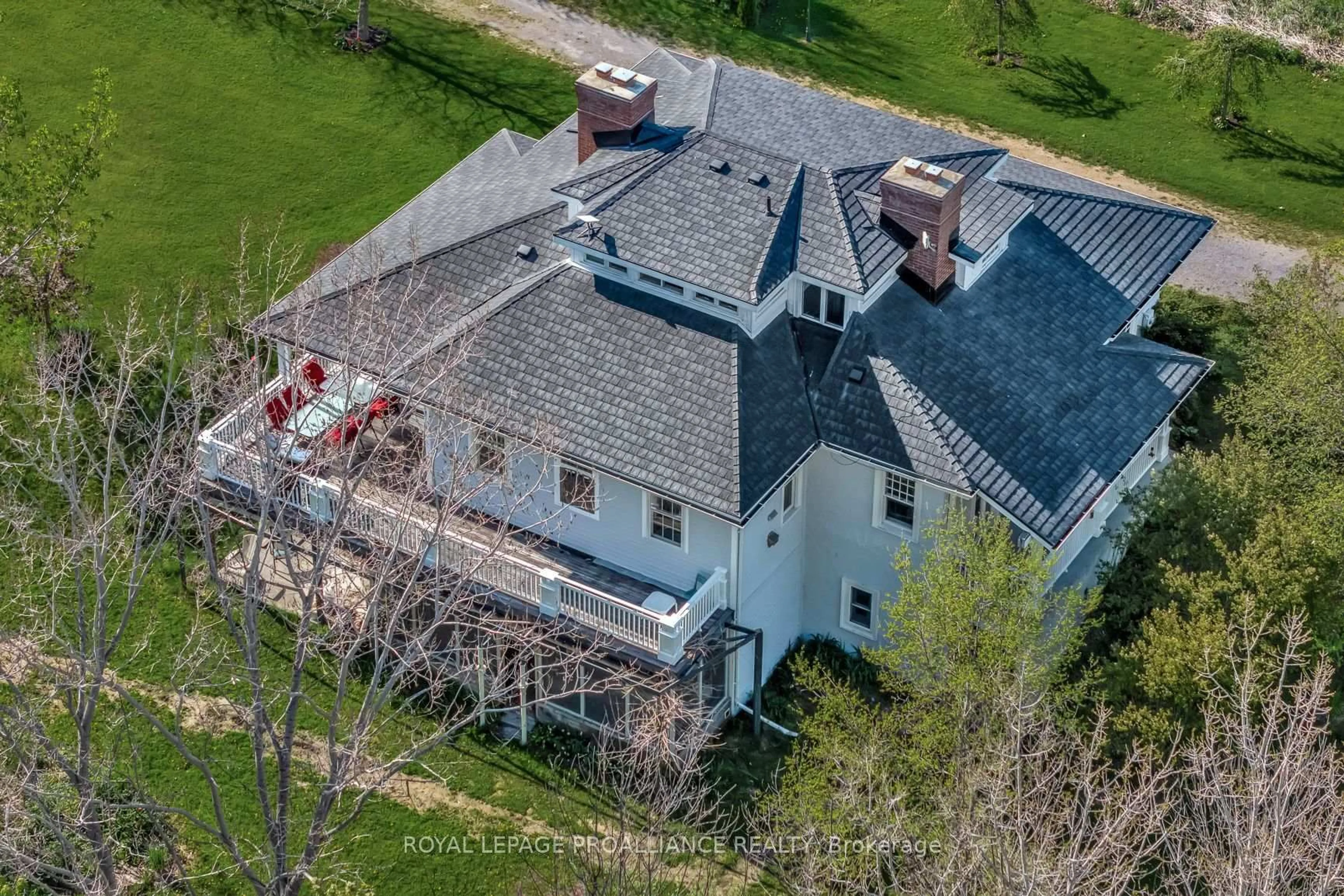 A pic from outside/outdoor area/front of a property/back of a property/a pic from drone, building for 1479 Lakeside Dr, Prince Edward County Ontario K0K 2T0