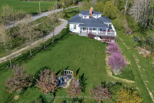 1479 Lakeside Dr, Prince Edward County 5