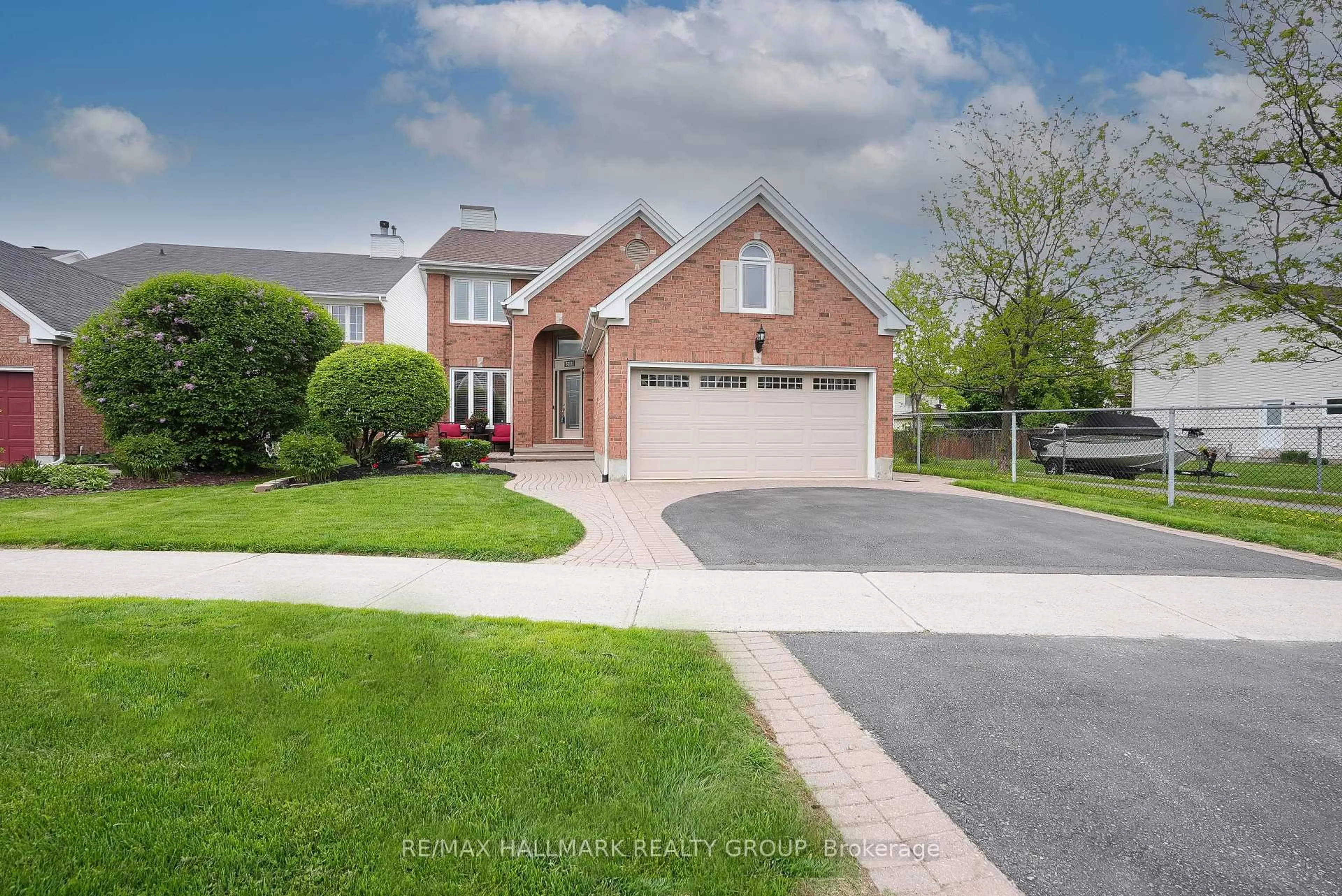 Home with brick exterior material, street for 6581 Morningview St, Orleans Ontario K1C 7H1