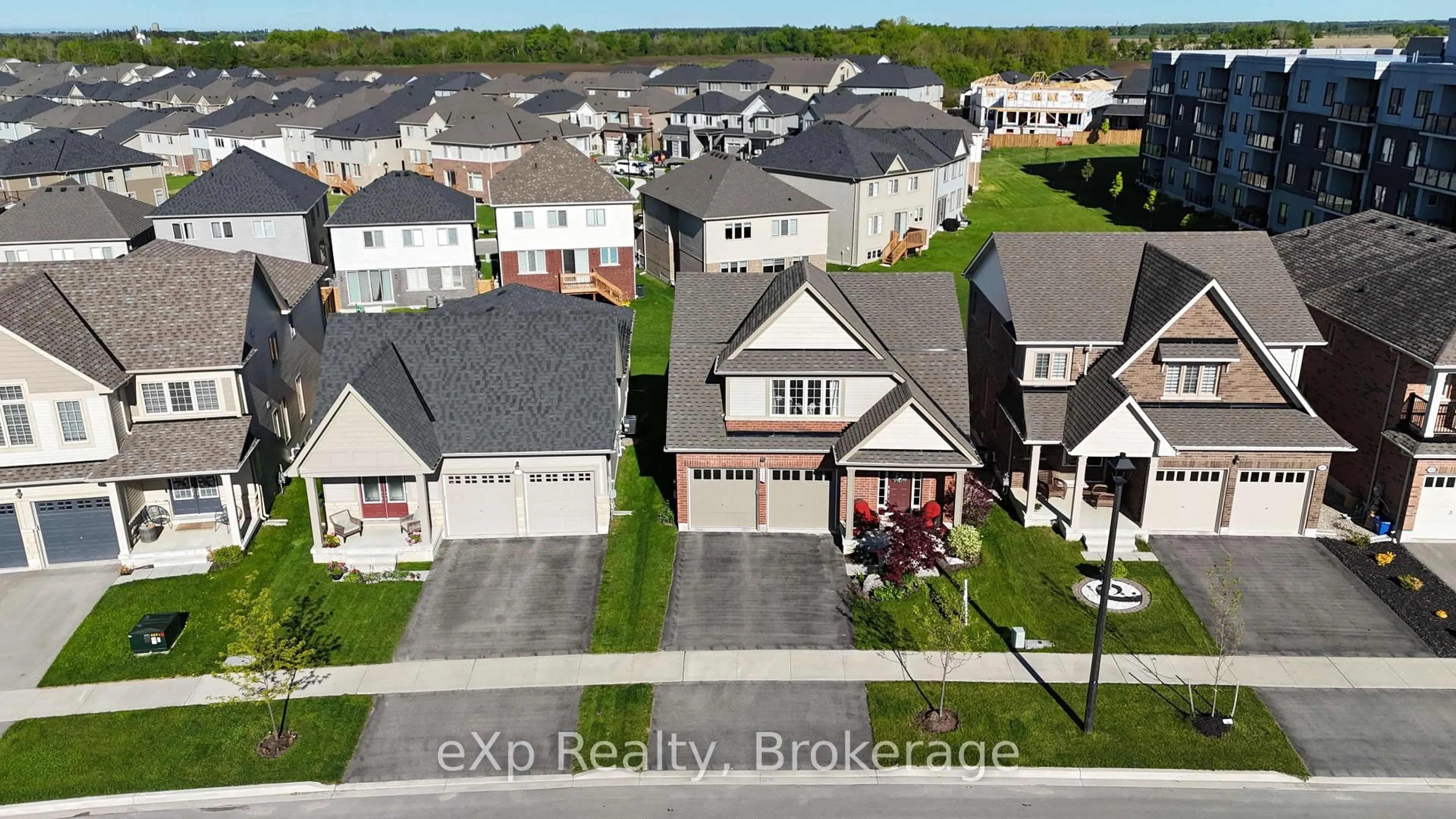 A pic from outside/outdoor area/front of a property/back of a property/a pic from drone, street for 111 Farley Rd, Centre Wellington Ontario N1M 0H2