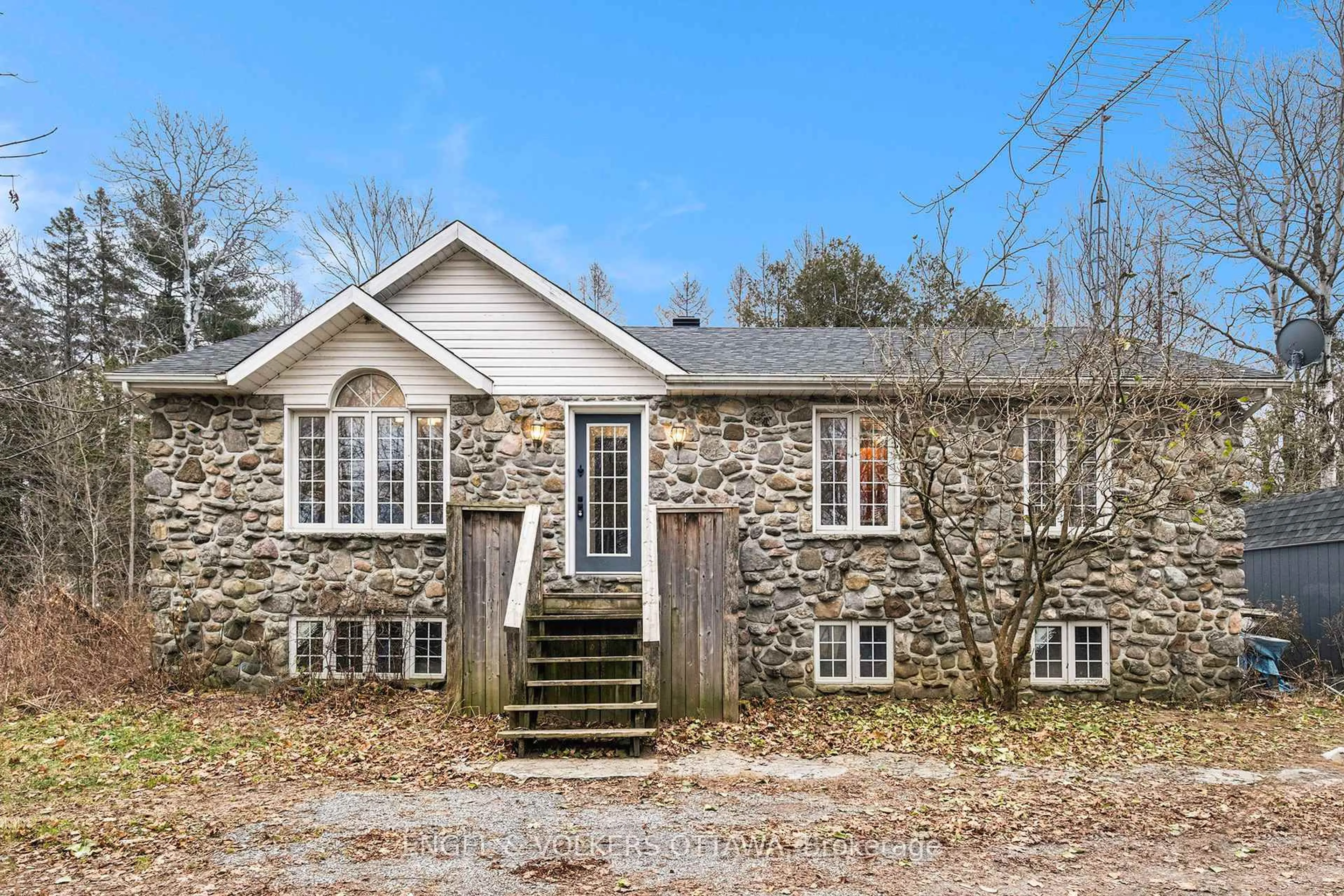 Unknown for 4751 PEARL Rd, Champlain Ontario K0B 1K0