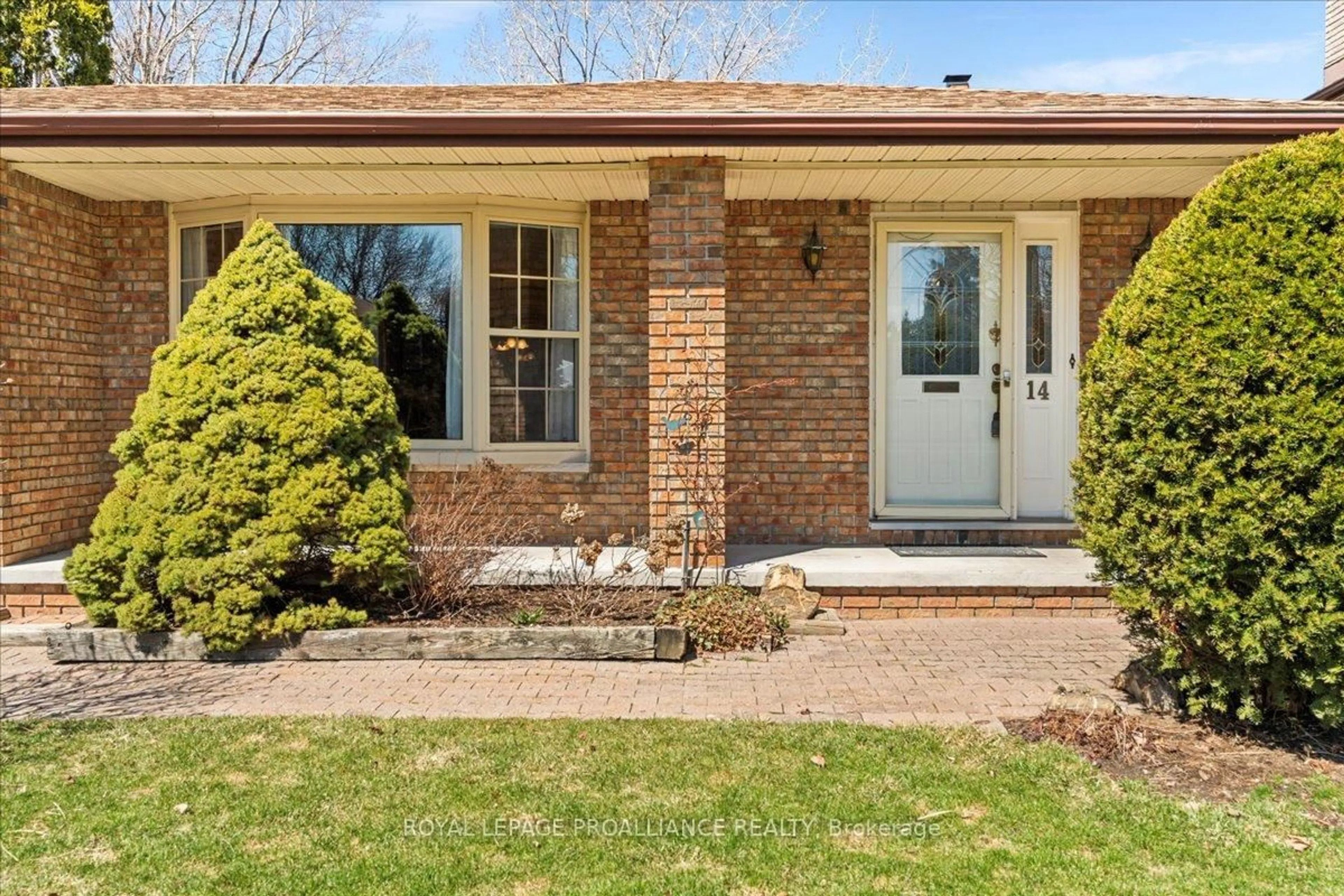 Home with brick exterior material, street for 14 Briarwood Cres, Belleville Ontario K8N 5J7