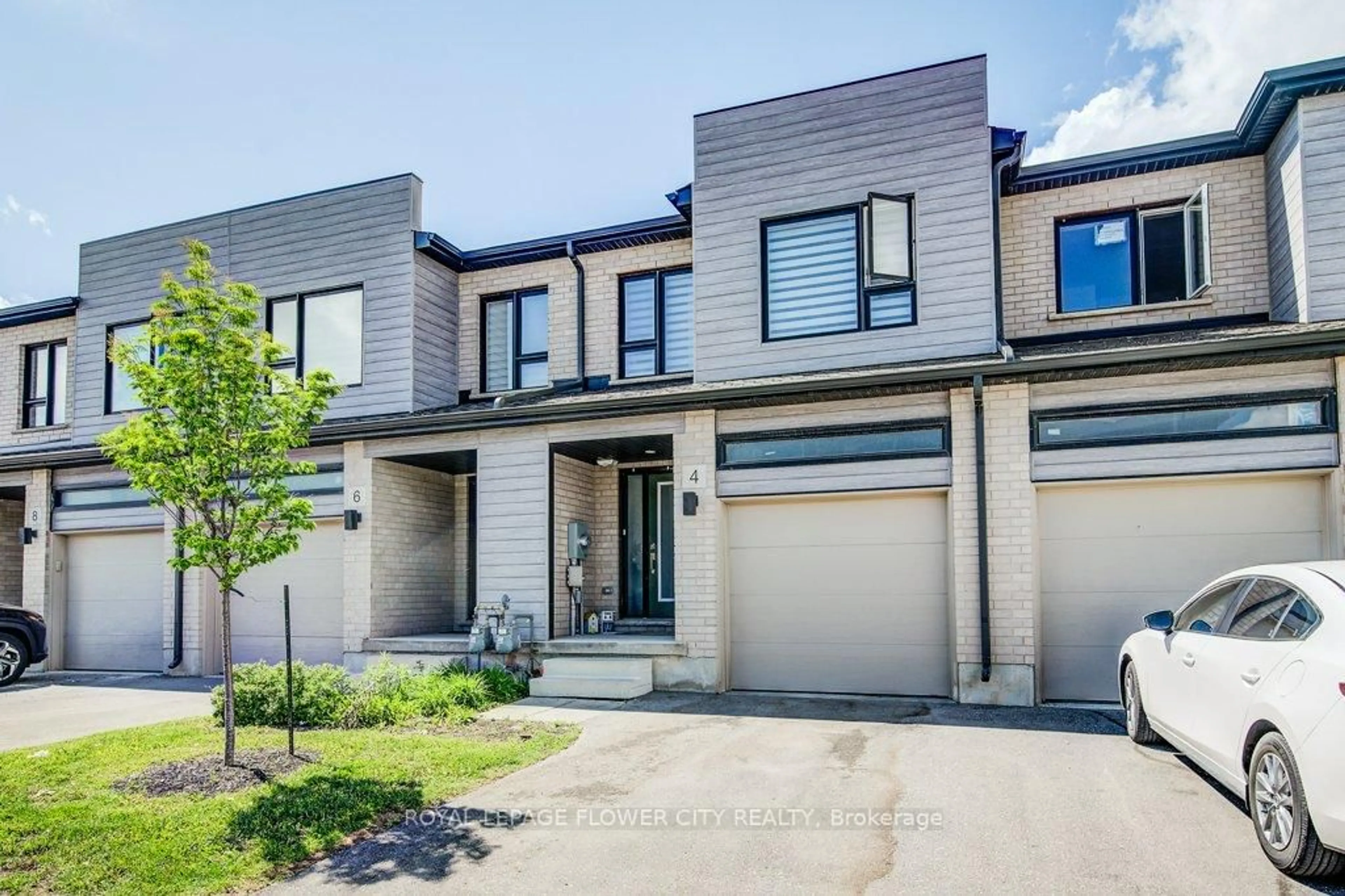 Home with brick exterior material, street for 4 Pony Way, Kitchener Ontario N2R 1R2