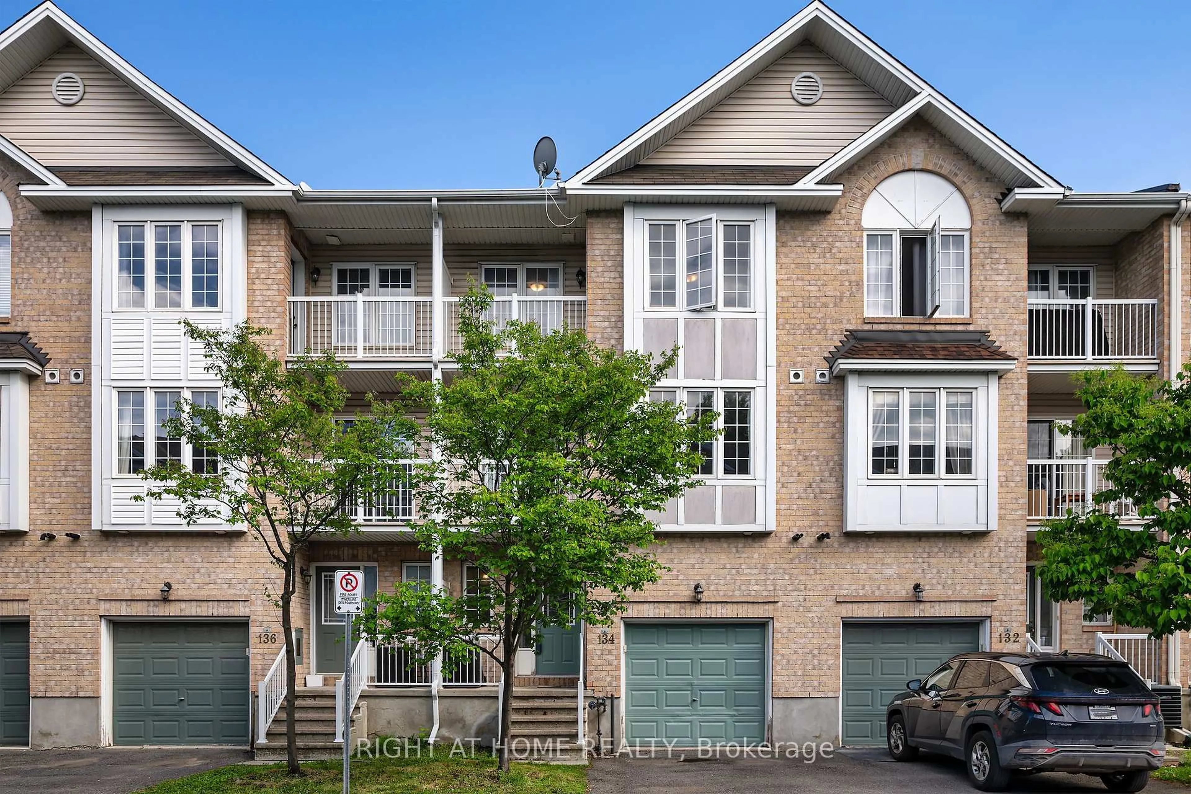 Unknown for 134 Fordham Private, Ottawa Ontario K2C 4G5