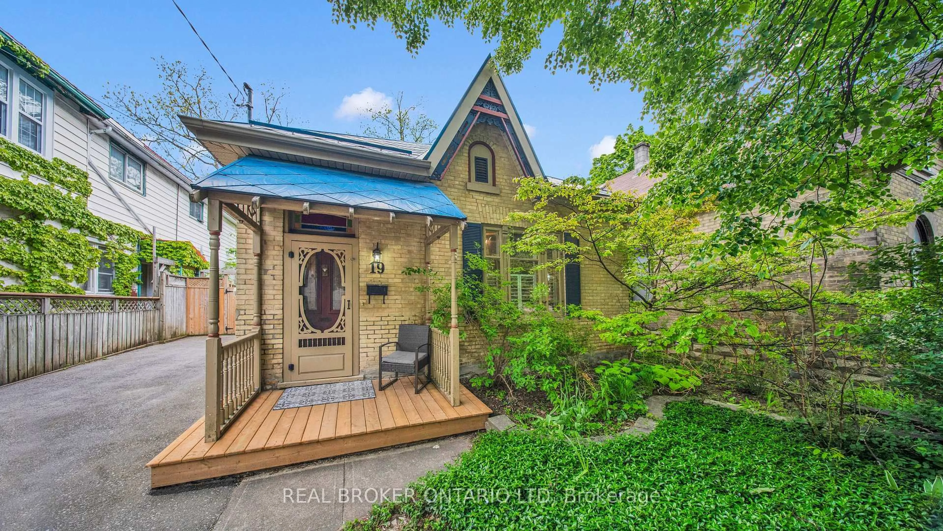 Unknown for 19 Askin St, London South Ontario N6C 1E2