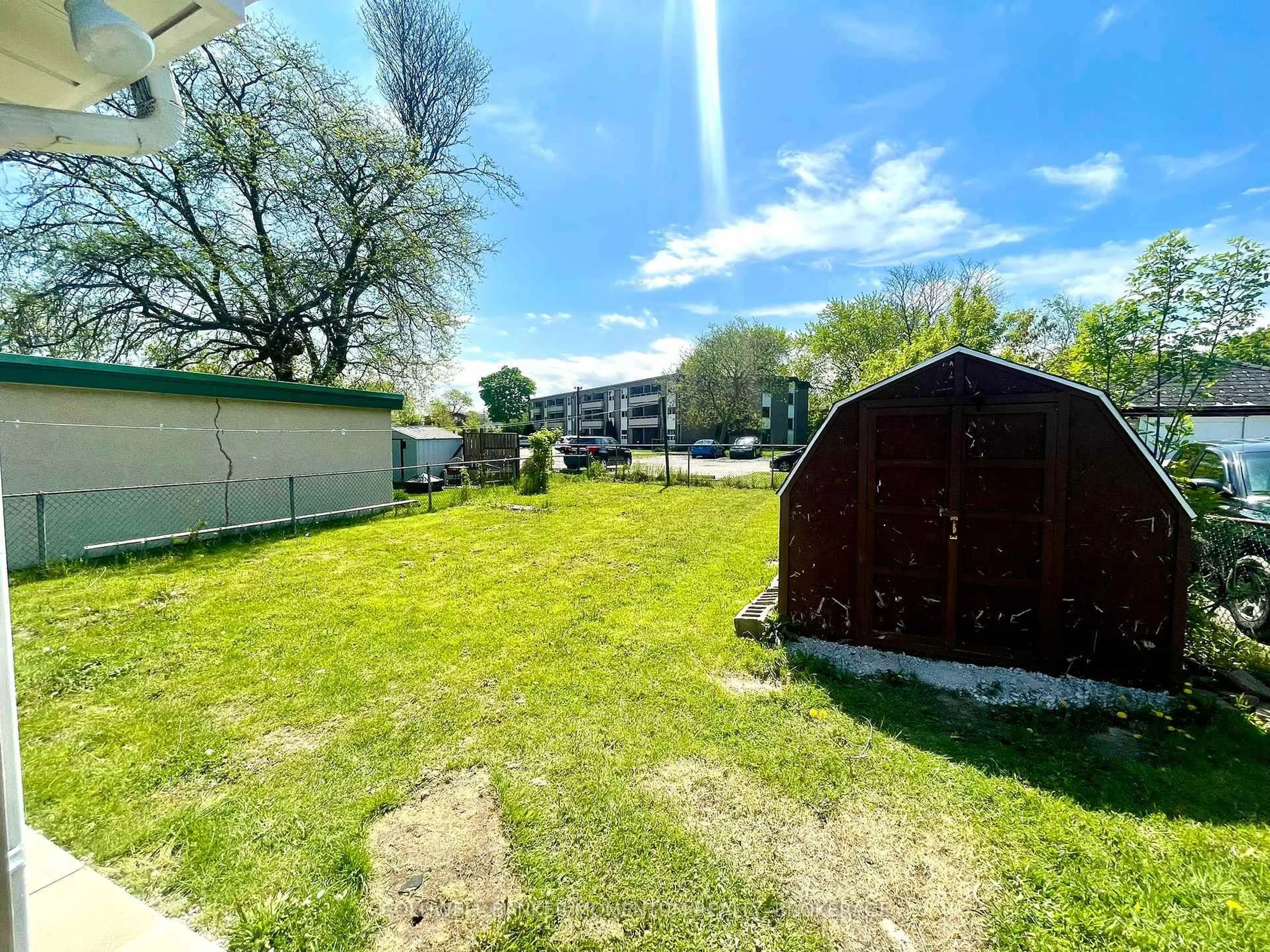 Shed for 51 Rykert St, St. Catharines Ontario L2S 1Z2