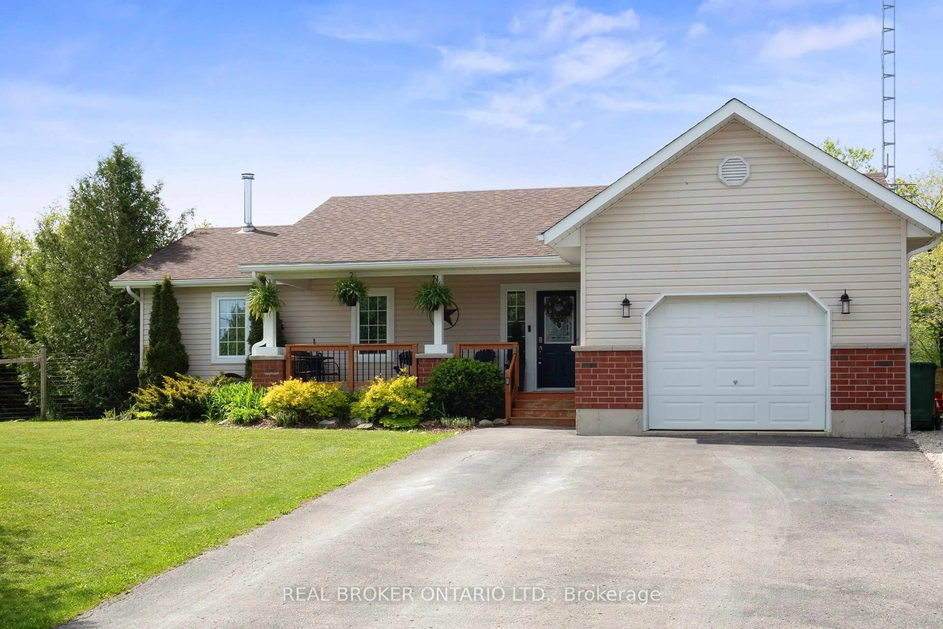 Home with vinyl exterior material, street for 160 James St, Grey Highlands Ontario N0C 1K0