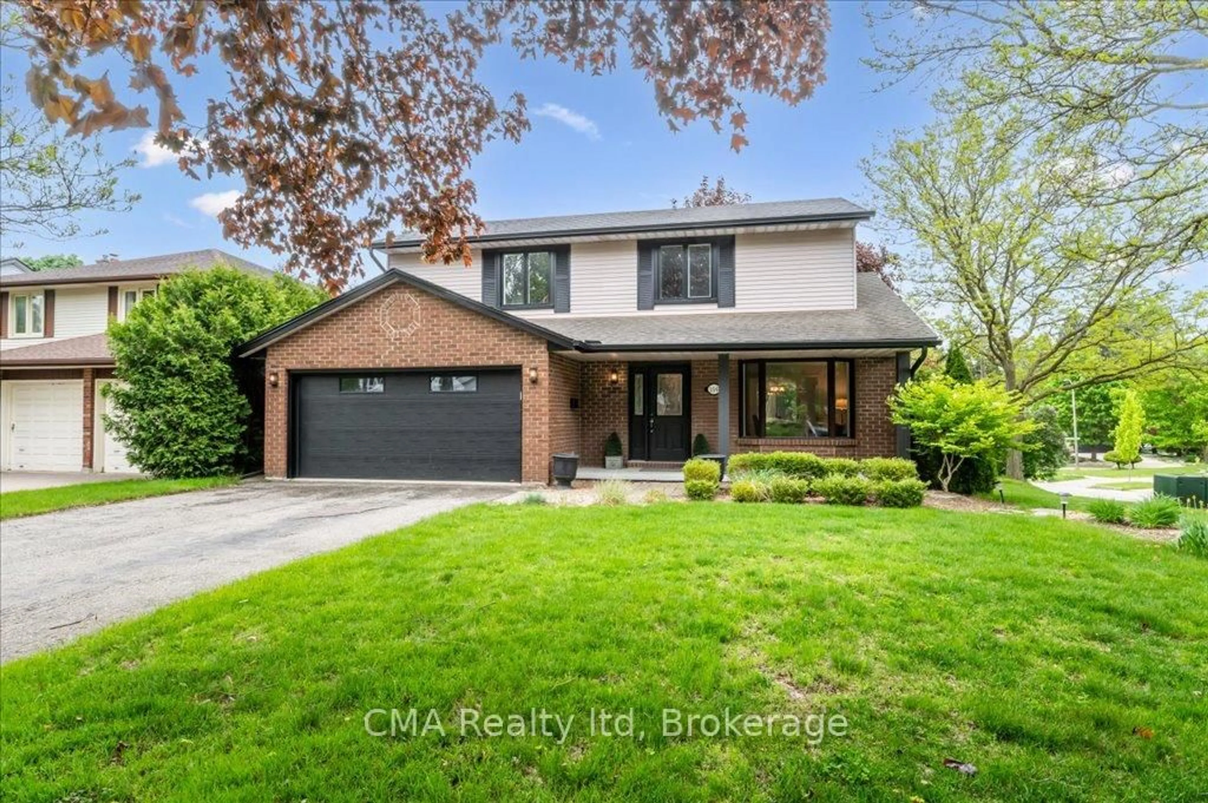 Home with brick exterior material, street for 356 Westridge Dr, Waterloo Ontario N2L 5Y3