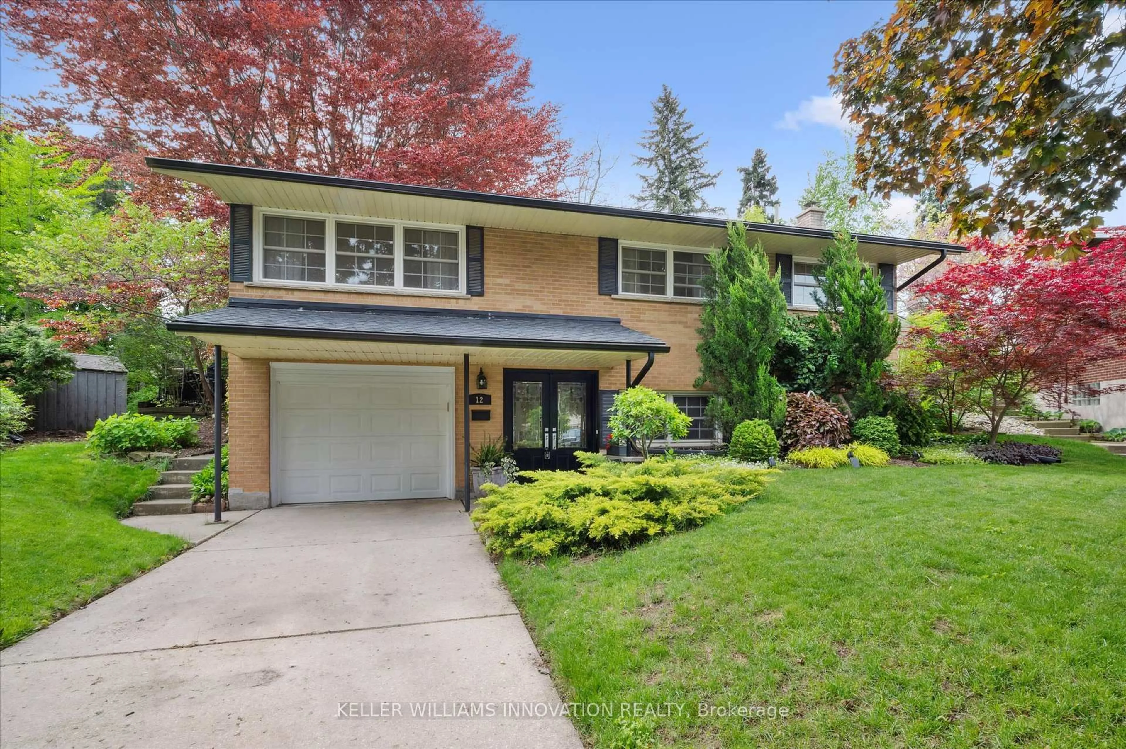 Home with vinyl exterior material, street for 12 Glendale Pl, Cambridge Ontario N1S 3J1