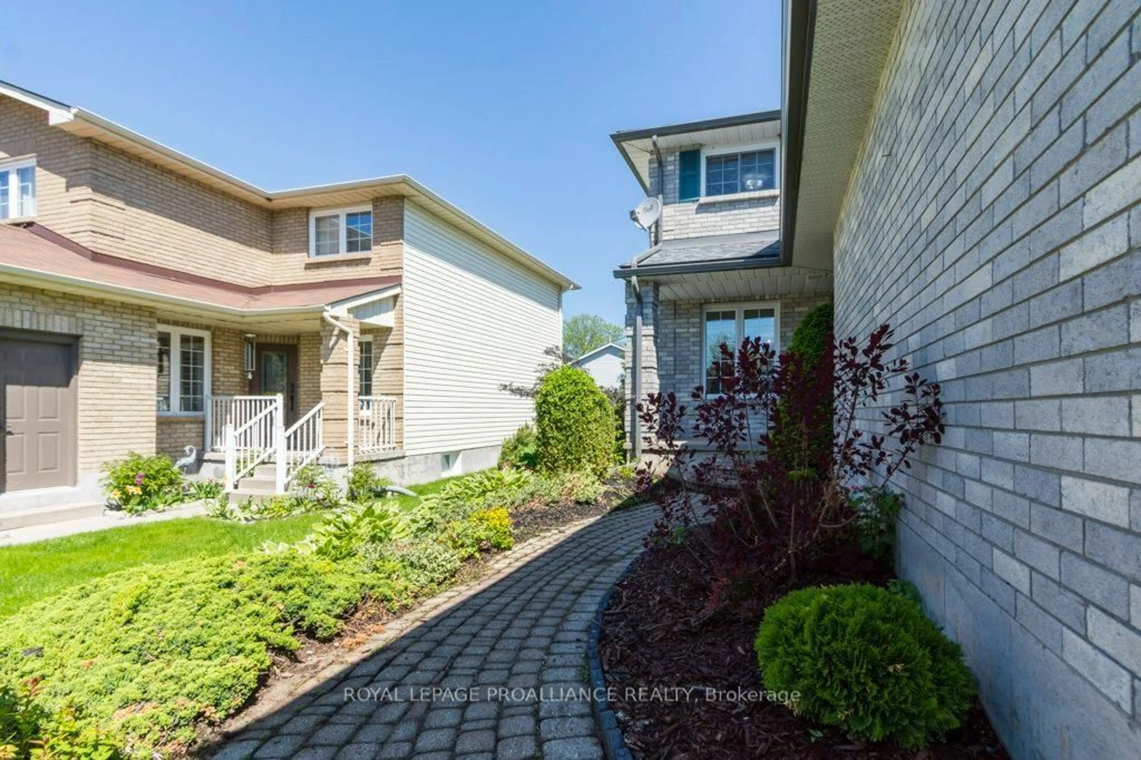 Unknown for 14 Sherwood Cres, Belleville Ontario K8P 5G1