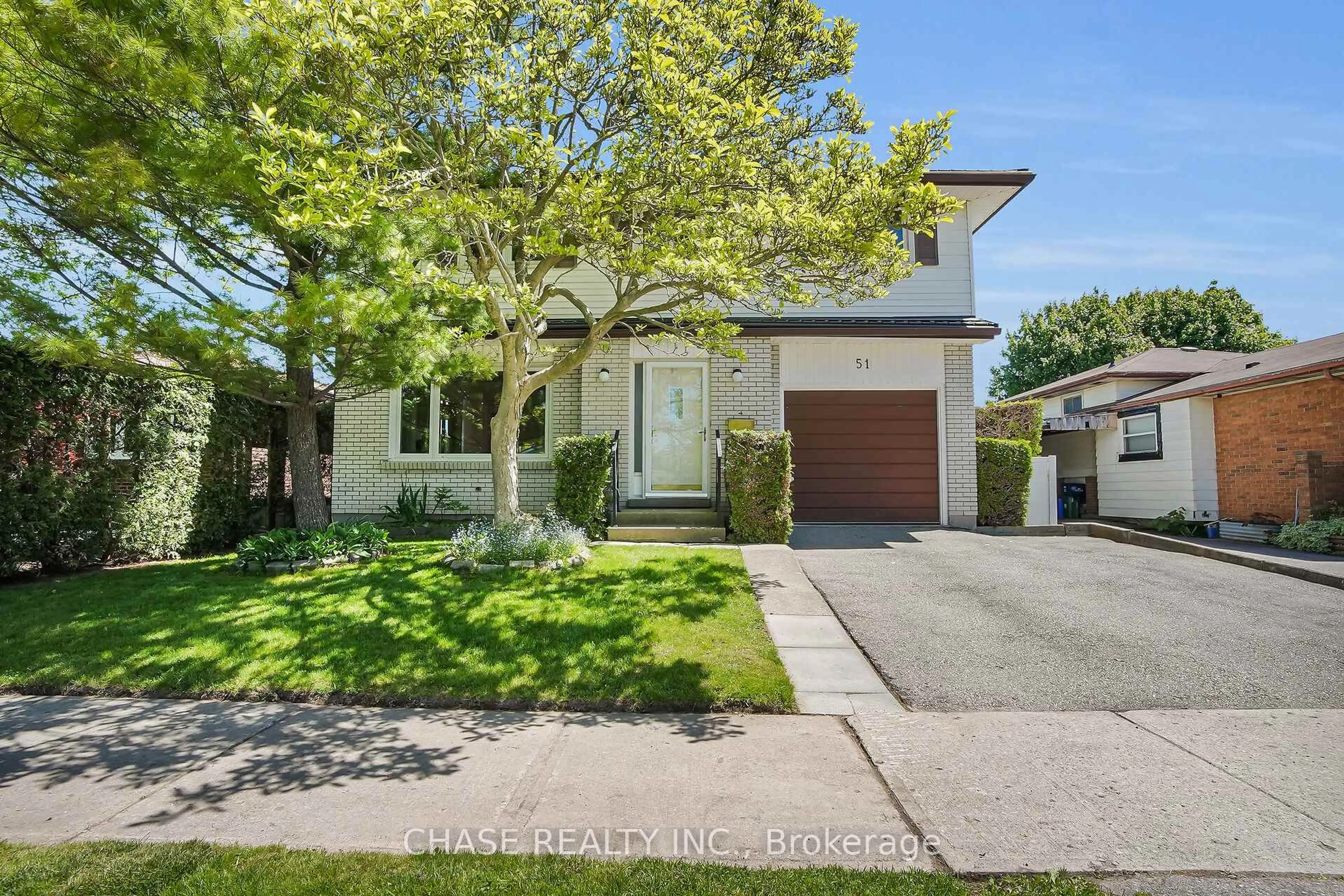 Unknown for 51 Woodrow Cres, London South Ontario N6E 1E7