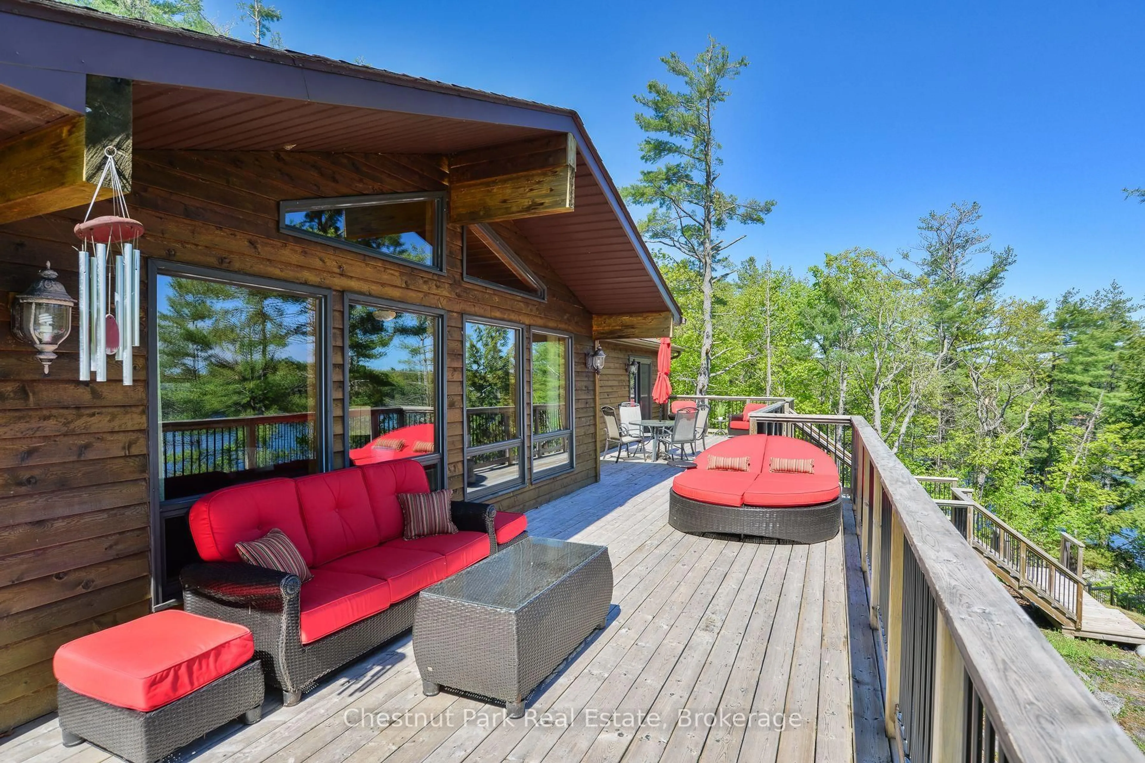 Patio, water/lake/river/ocean view for 1106 Lawland Hts Rd, Gravenhurst Ontario P1P 1R2