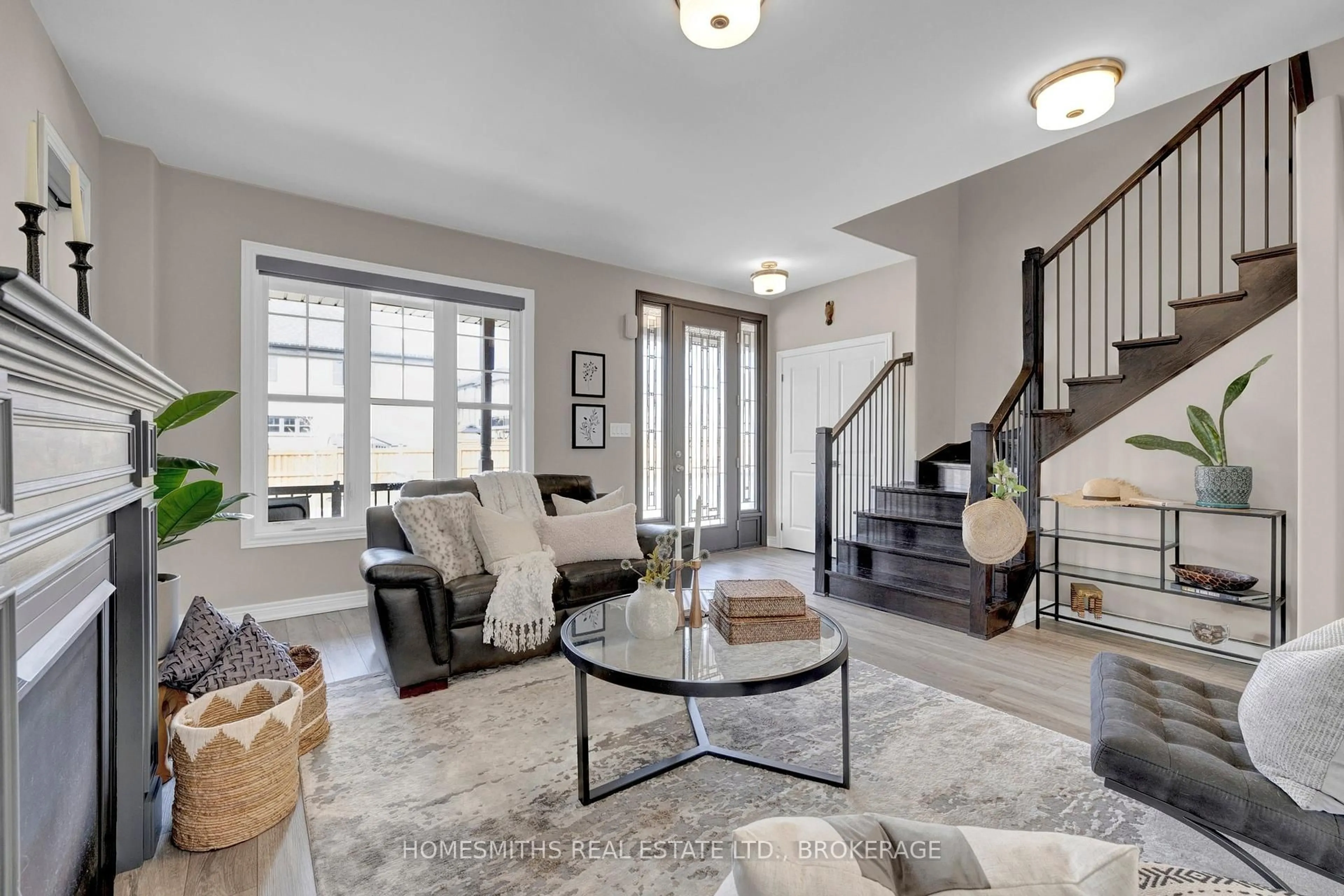 Living room with furniture, unknown for 23 Drummond St, Port Hope Ontario L1A 0E3