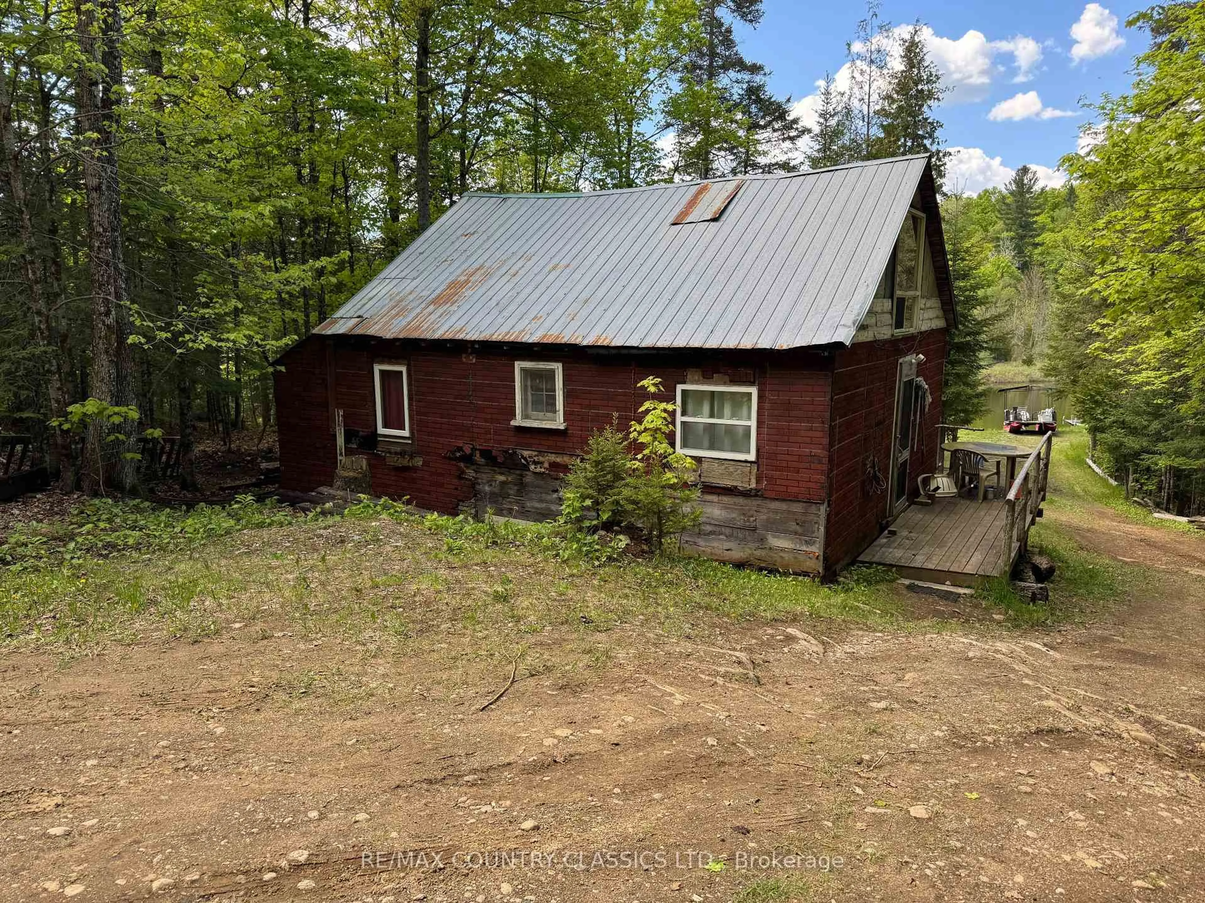 Shed for 111 Lavallee Creek Dr, Bancroft Ontario K0L 1C0