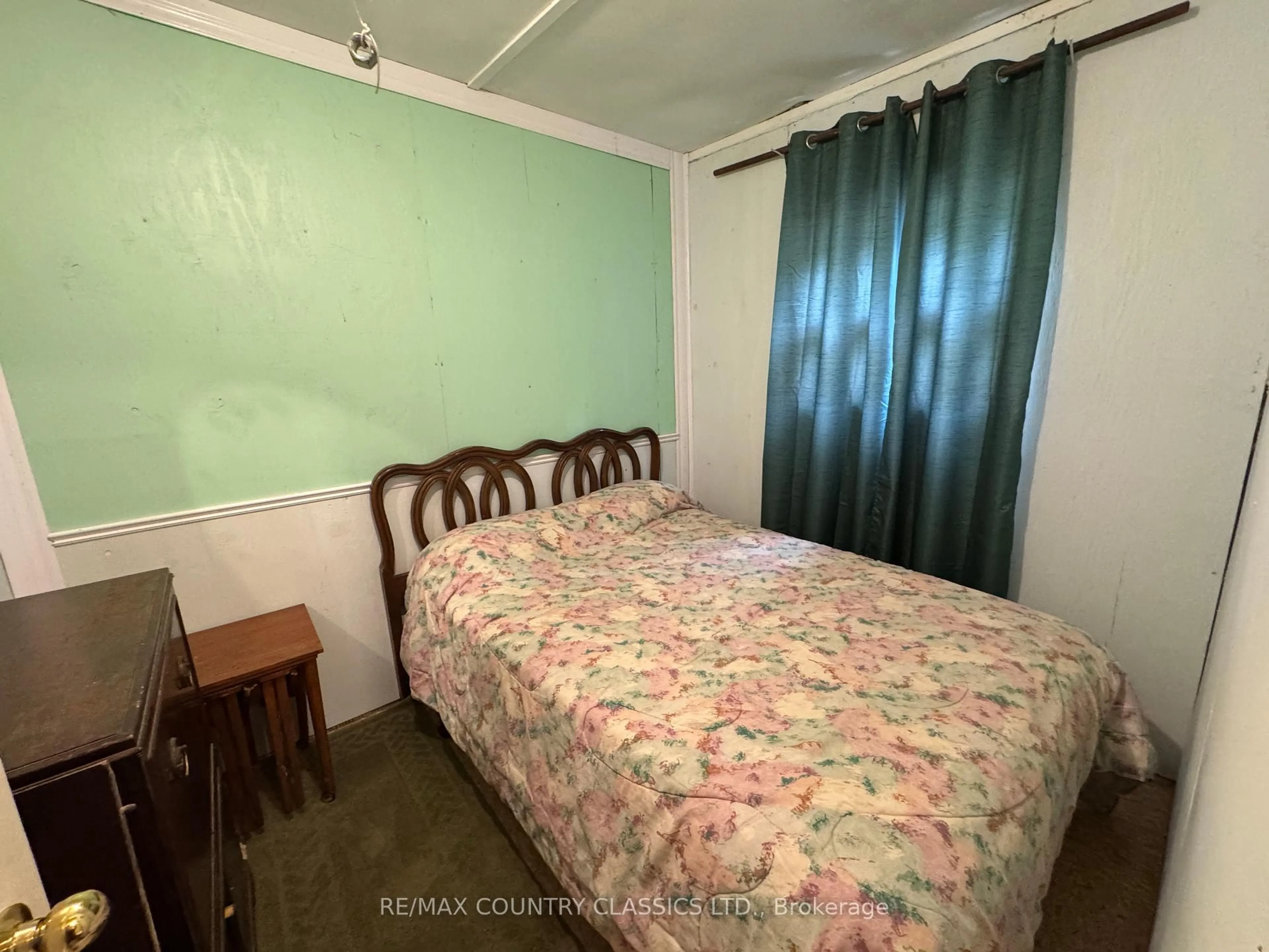 A pic of a room for 111 Lavallee Creek Dr, Bancroft Ontario K0L 1C0