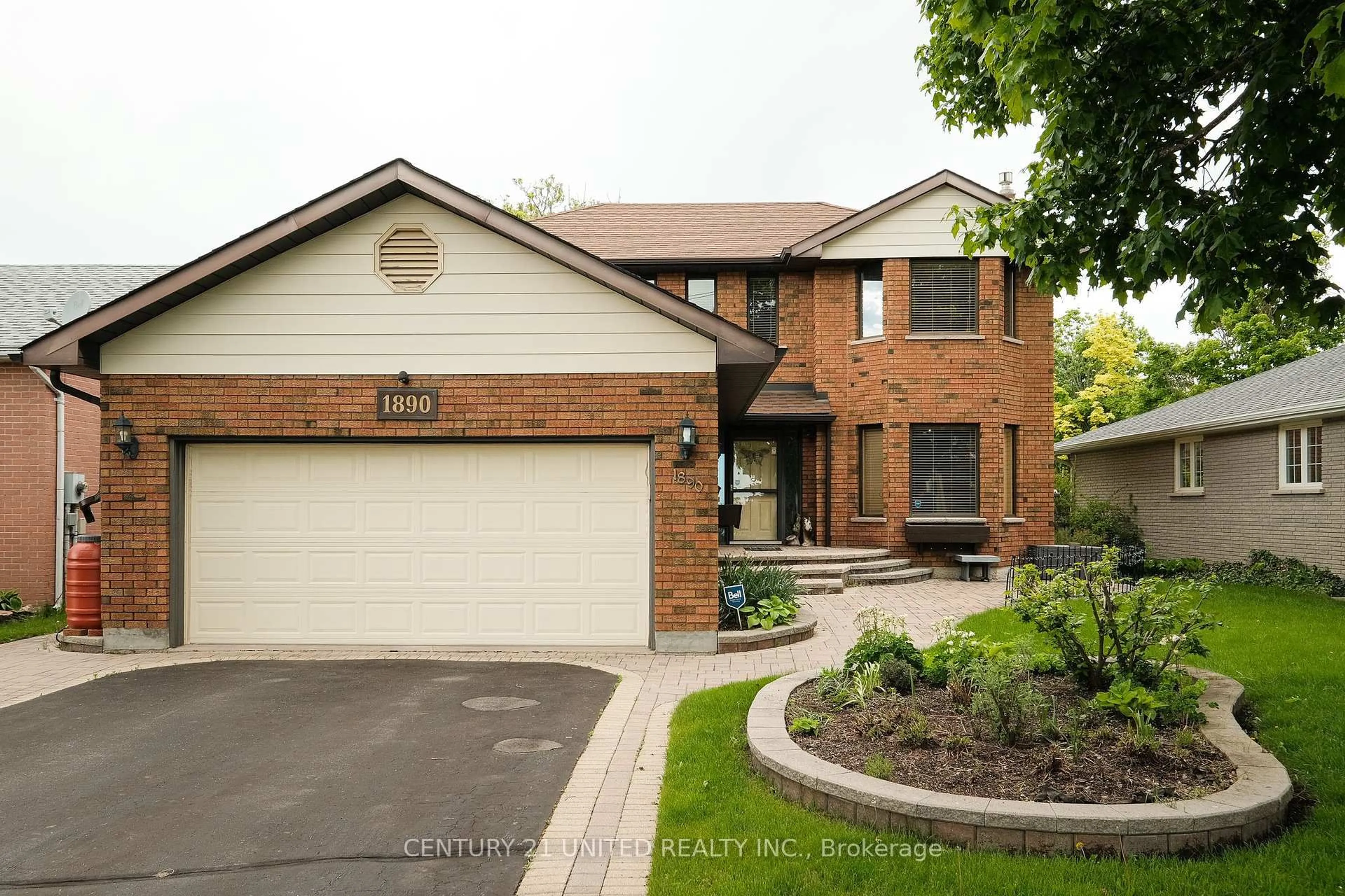 Home with brick exterior material, street for 1890 Cherryhill Rd, Peterborough West Ontario K9K 2E3