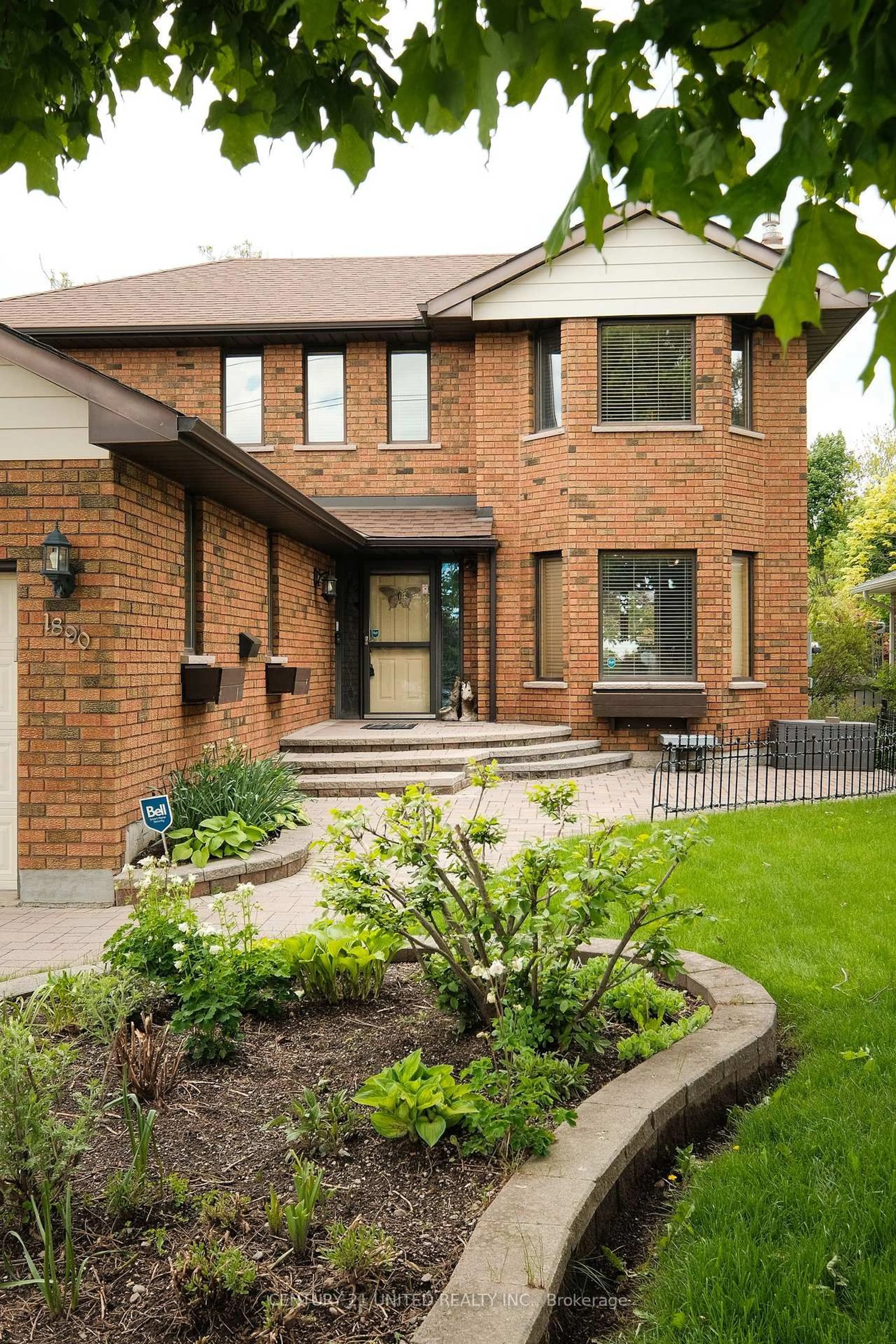 Home with brick exterior material, street for 1890 Cherryhill Rd, Peterborough West Ontario K9K 2E3