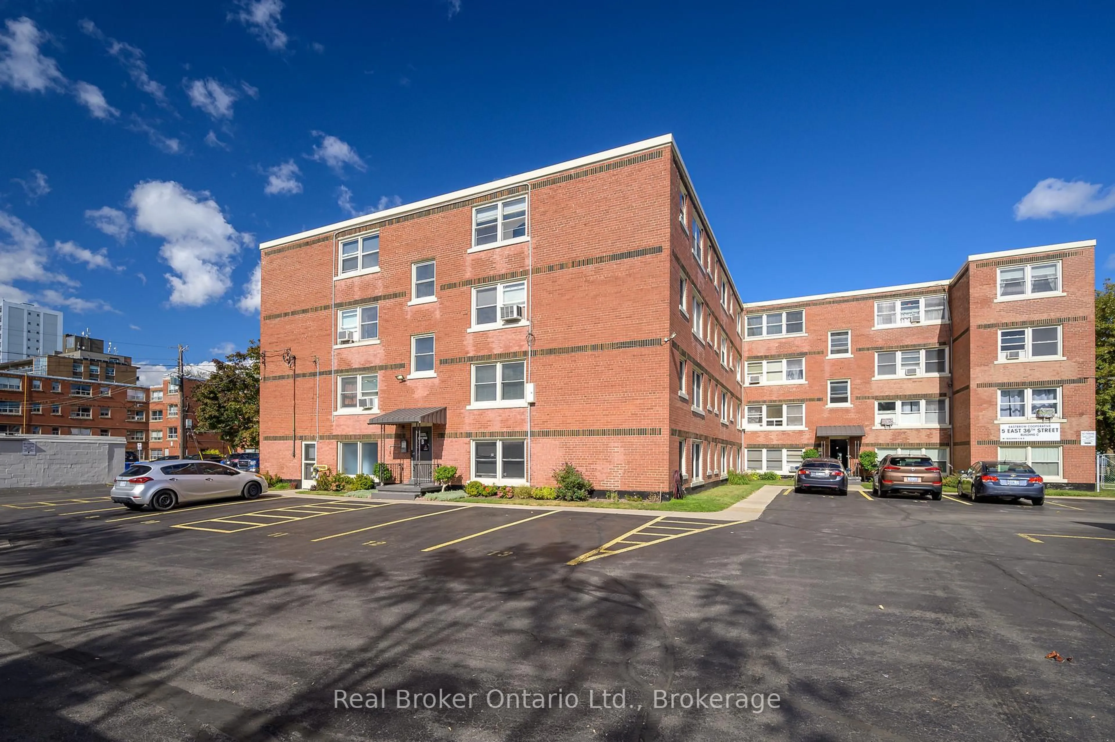 Unknown for 5 East 36th St #205C, Hamilton Ontario L8V 3Y6