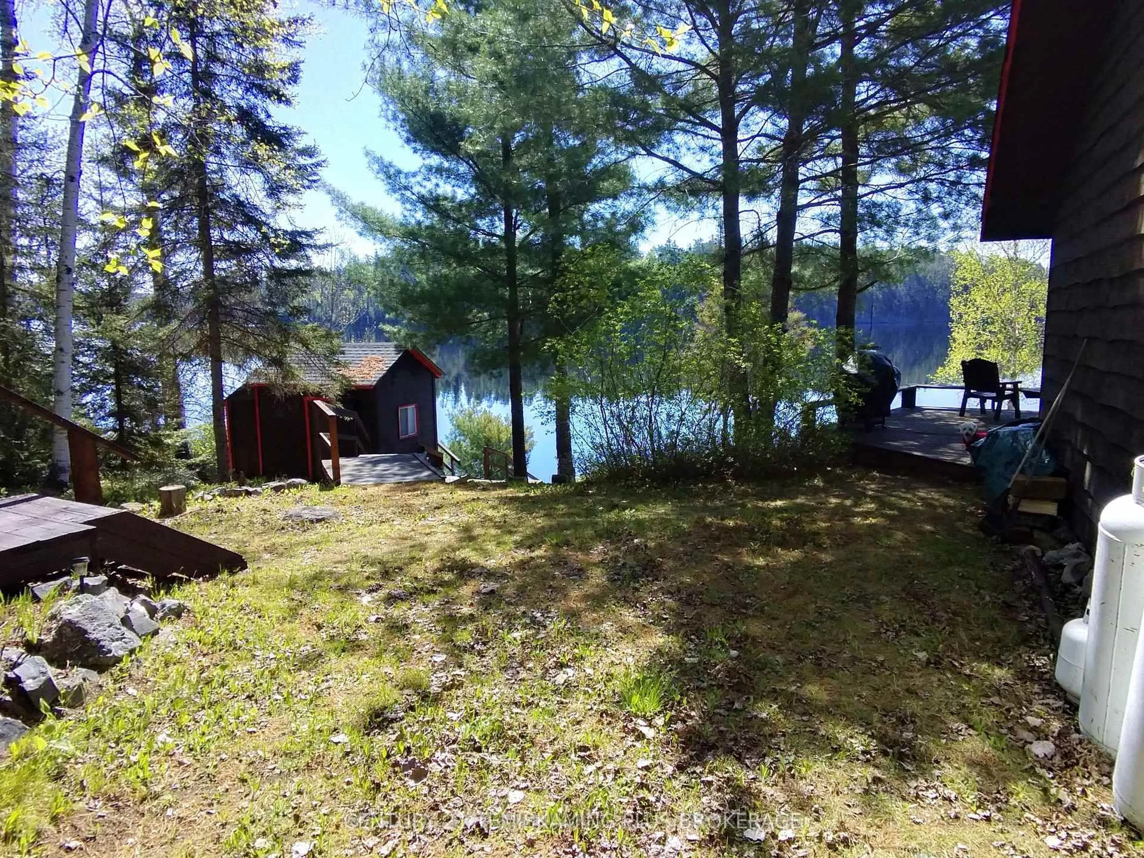 A pic from outside/outdoor area/front of a property/back of a property/a pic from drone, water/lake/river/ocean view for 277 NET CREEK Rd, Temagami Ontario P0H 2H0