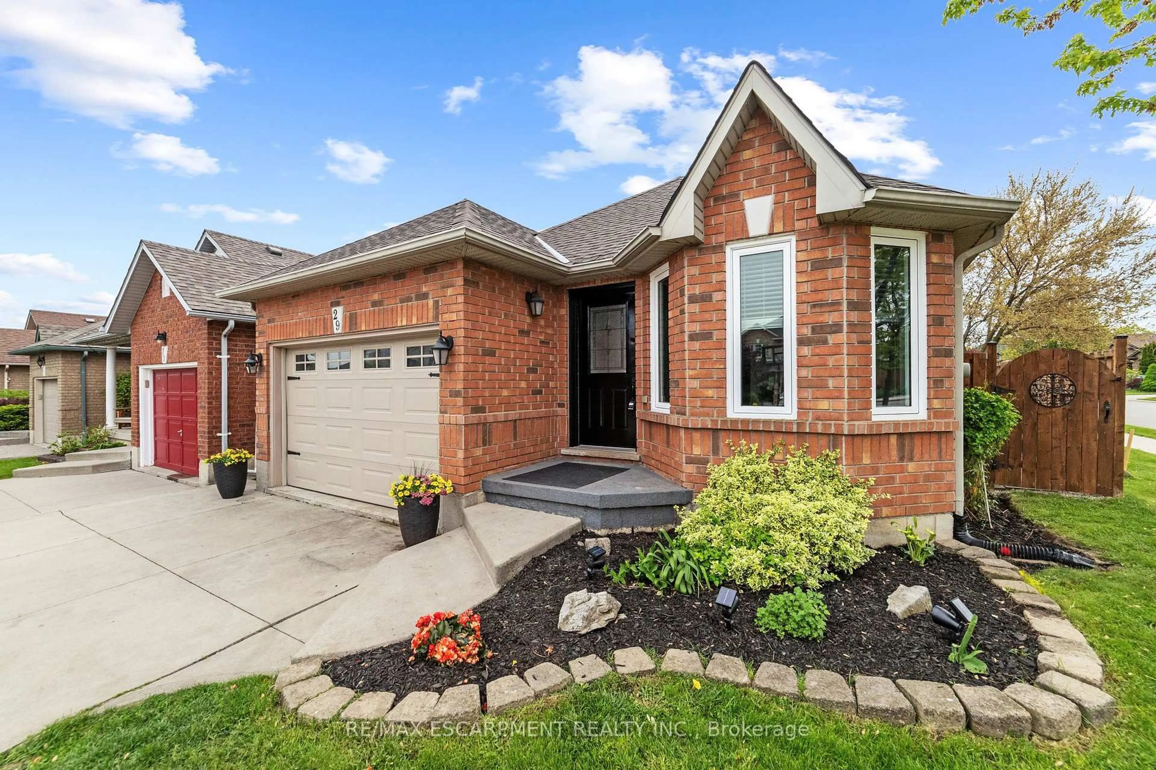 Home with brick exterior material, street for 29 Briarose Pl, Hamilton Ontario L9C 7V2
