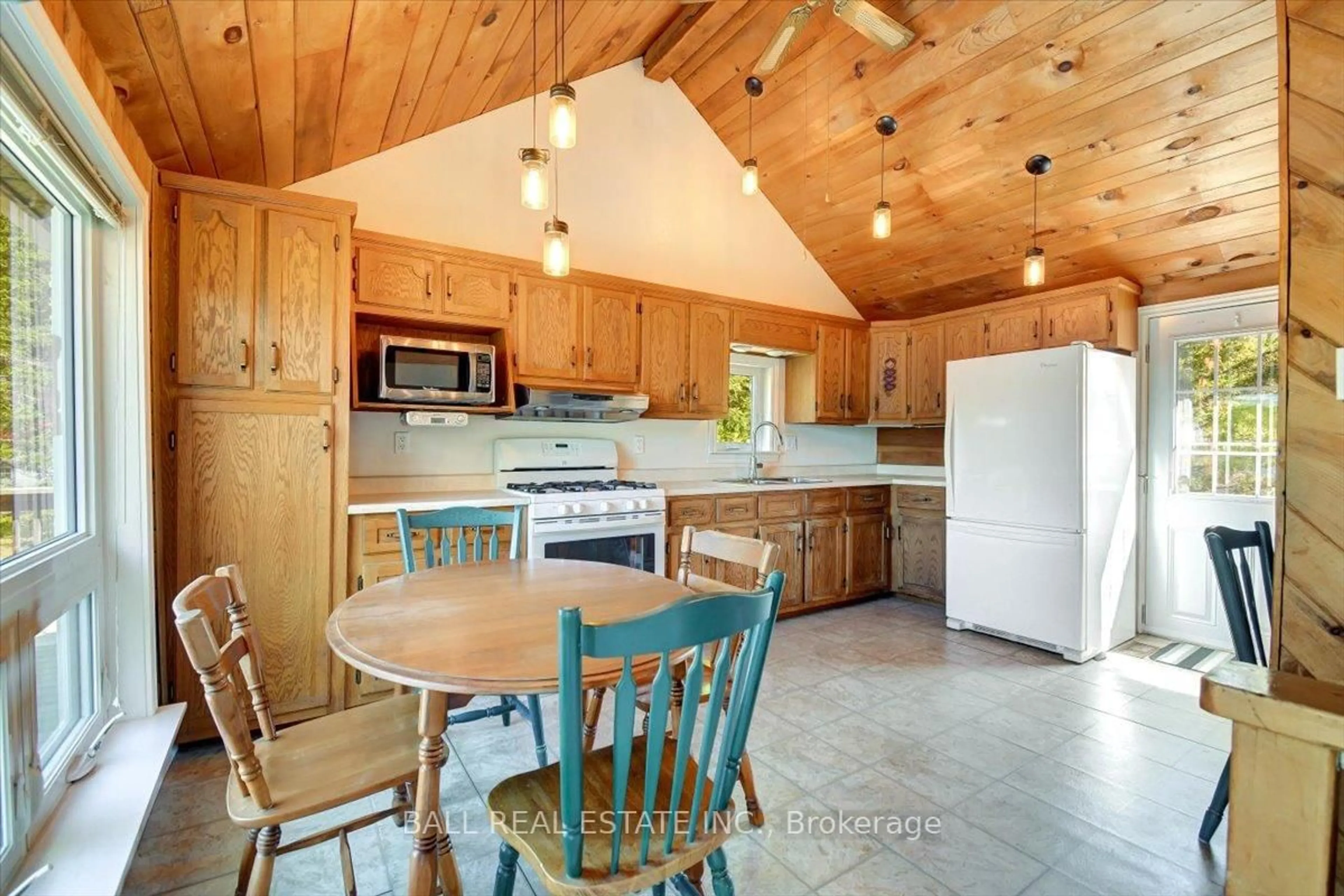 Open concept kitchen, unknown for 391 Pine Dr, Bancroft Ontario K0L 1C0