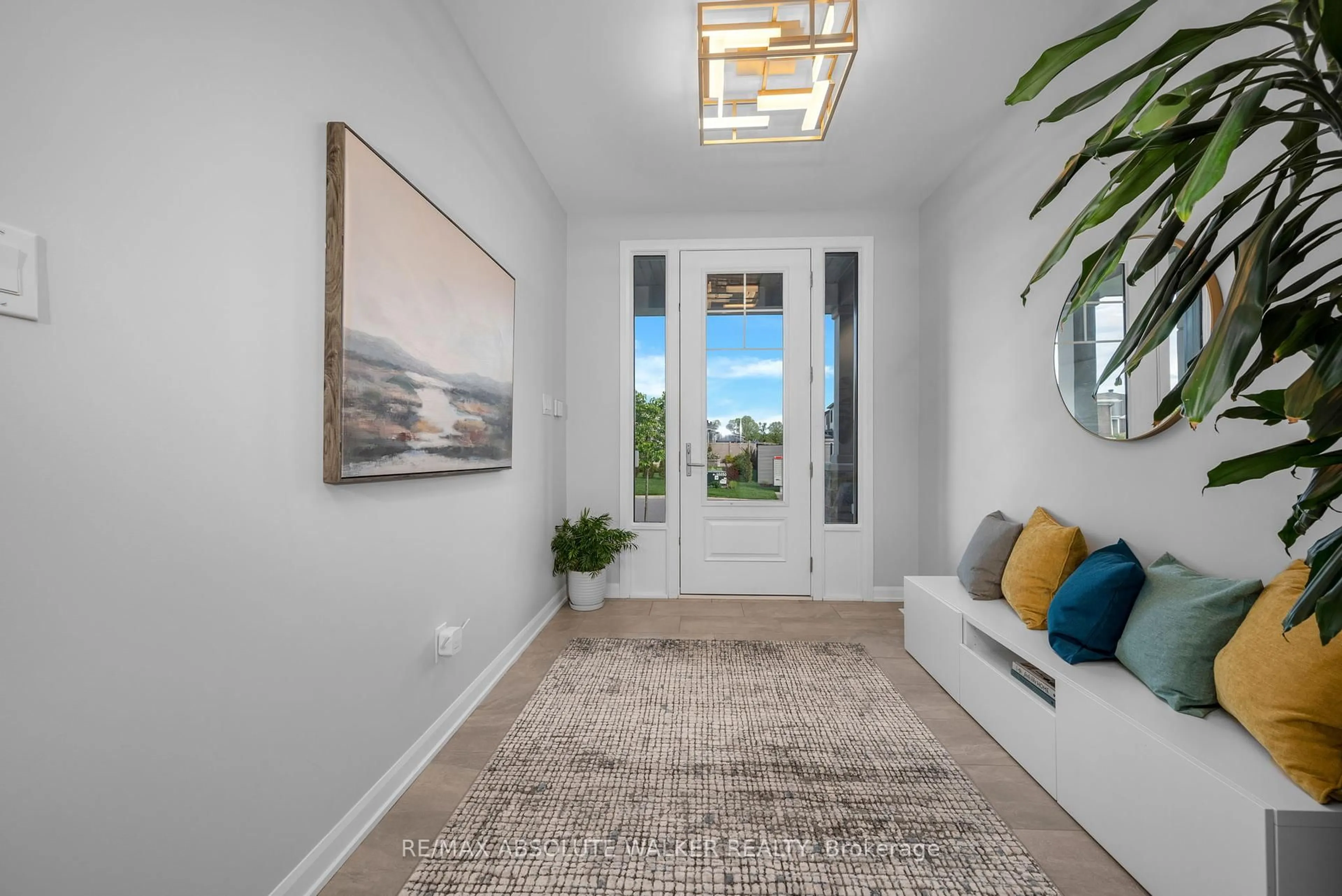 Indoor entryway for 62 Yacht Terr, Manotick Ontario K4M 0N3