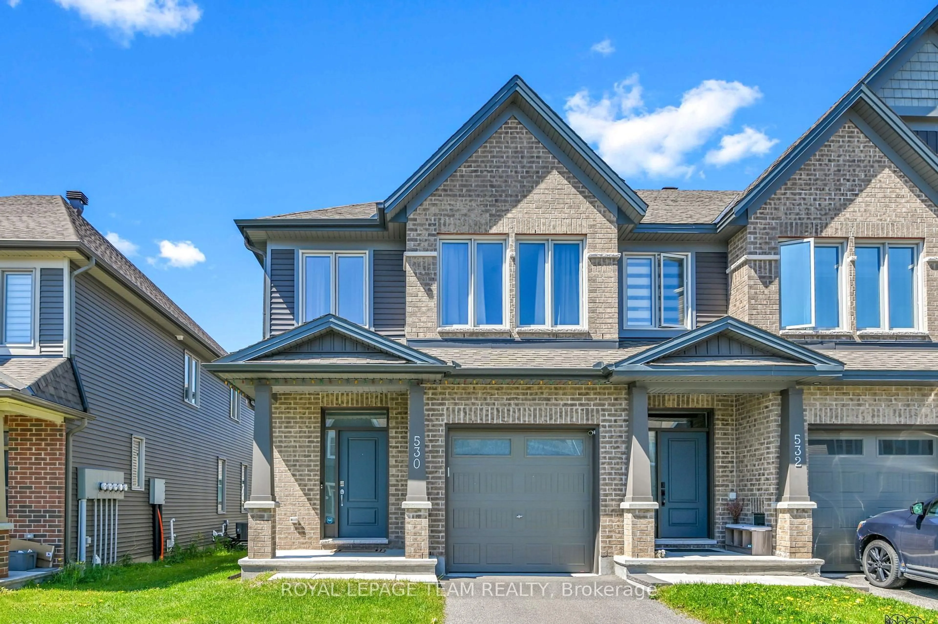Home with brick exterior material, street for 530 Muscari St, Ottawa Ontario K1T 0S3