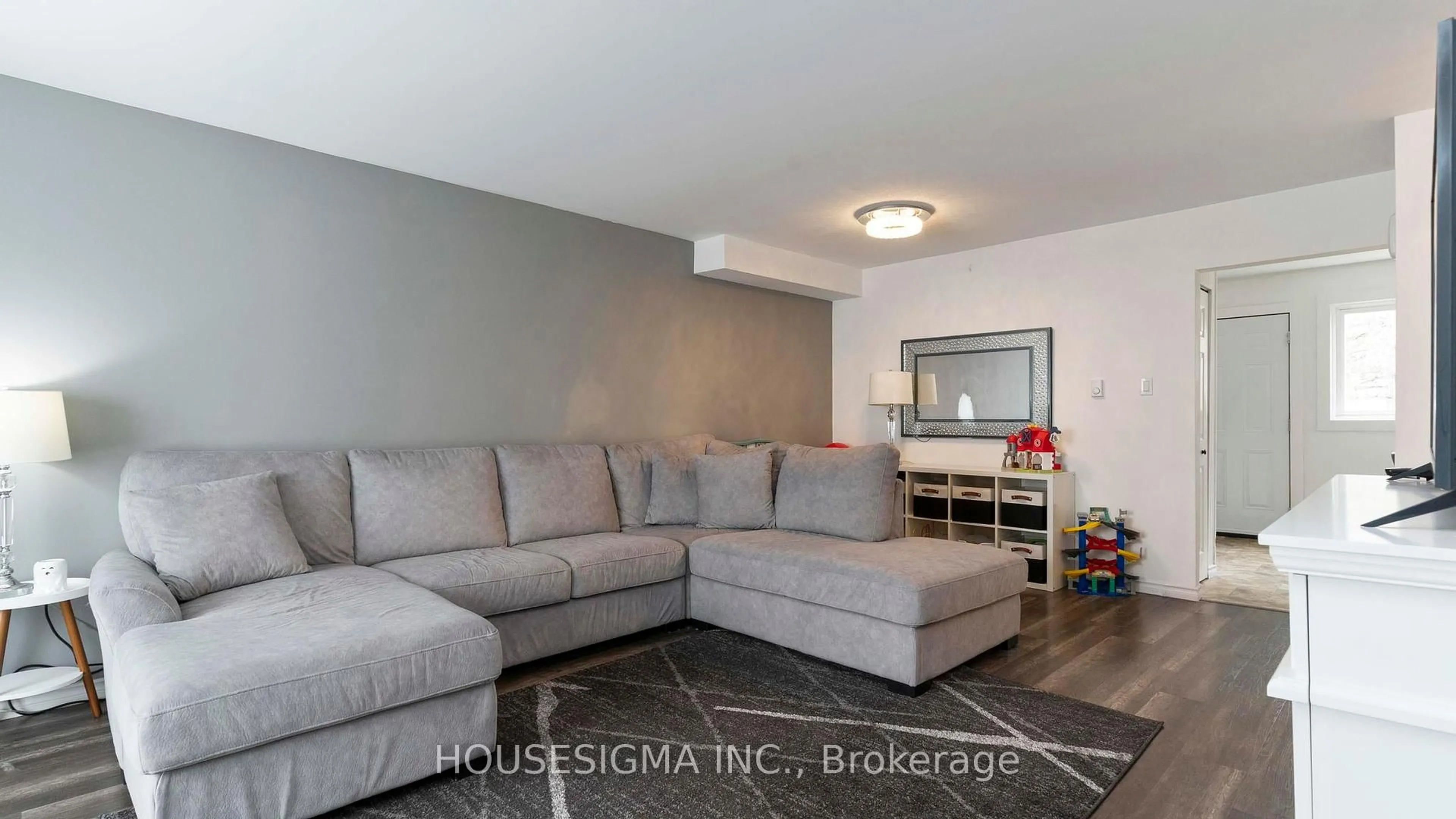 Living room with furniture, unknown for 1443 Huron St #47, London East Ontario N5V 2E6