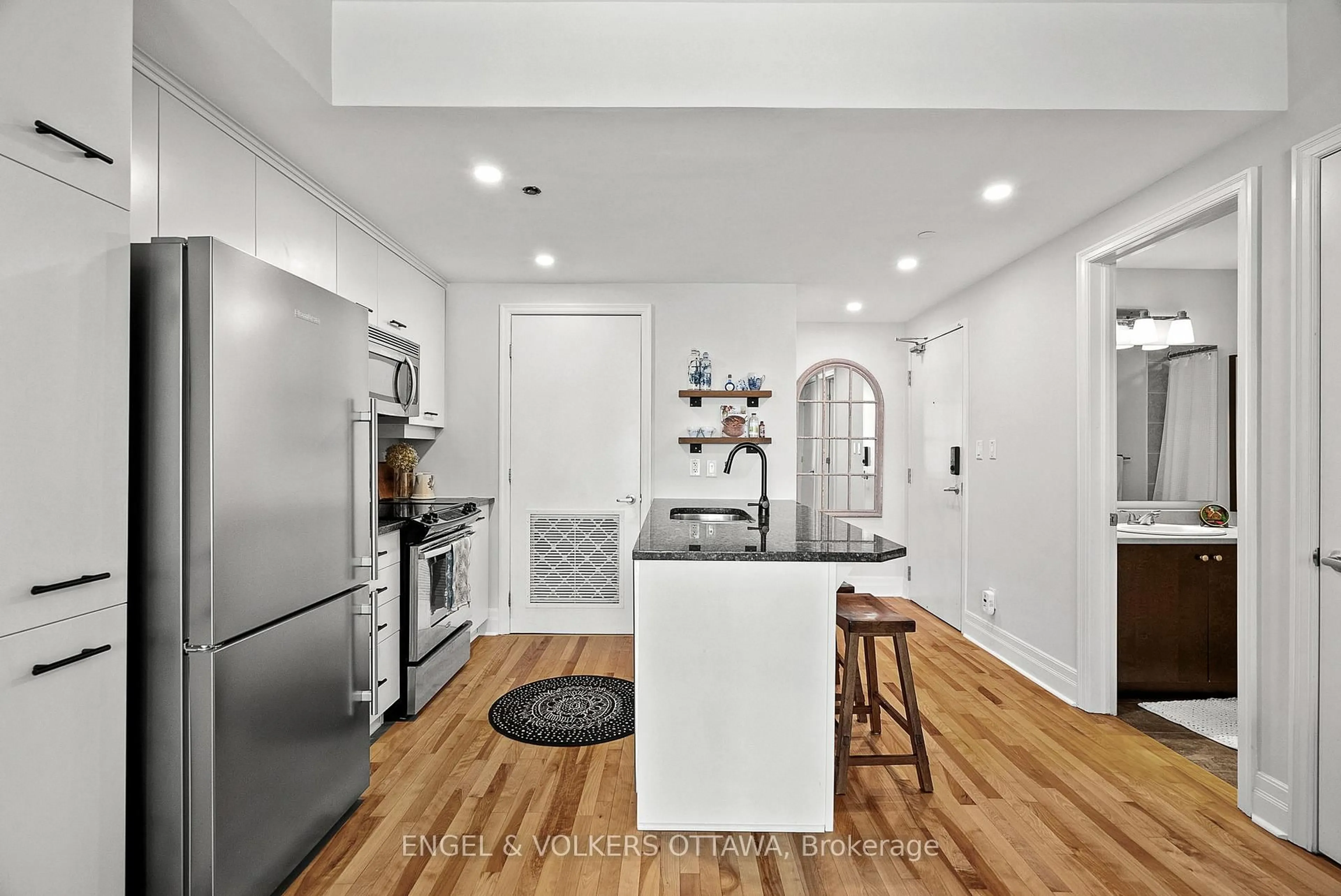 Open concept kitchen, unknown for 950 Marguerite Ave #107, Ottawa Ontario K1K 3T8